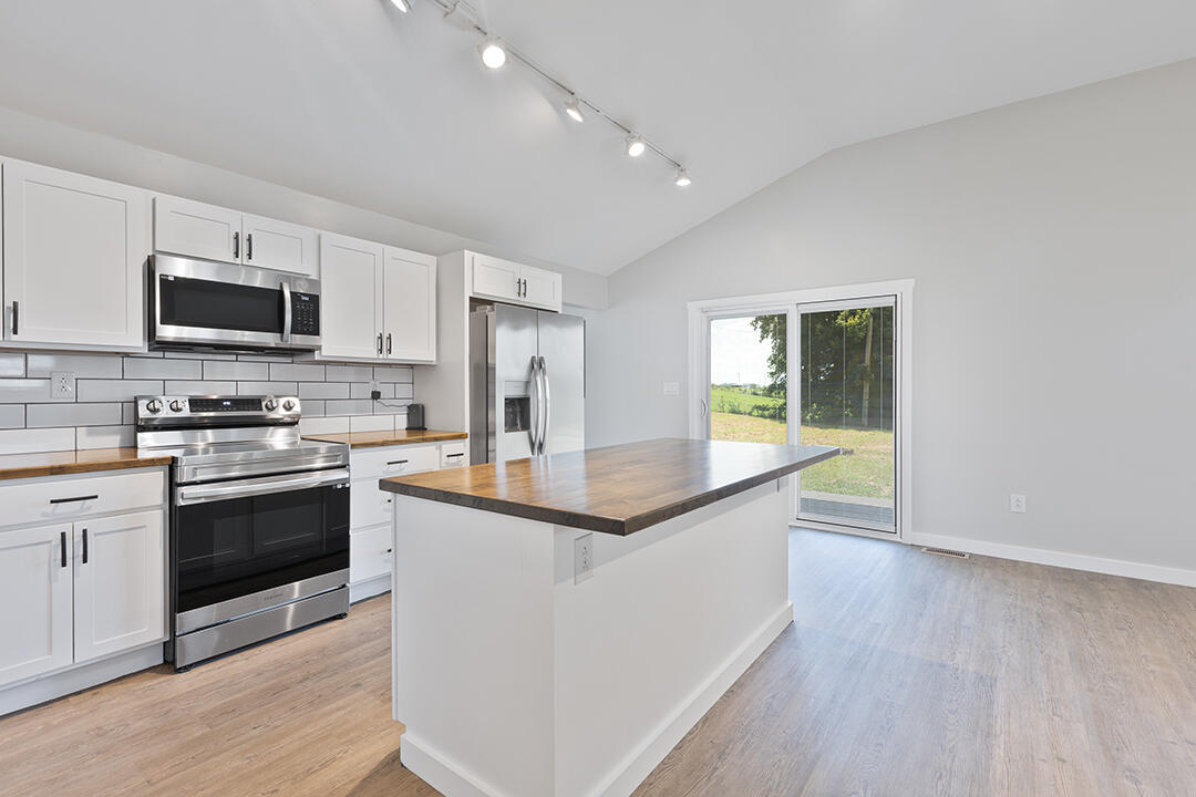 3886 N Stepstone Road Property Photo 12