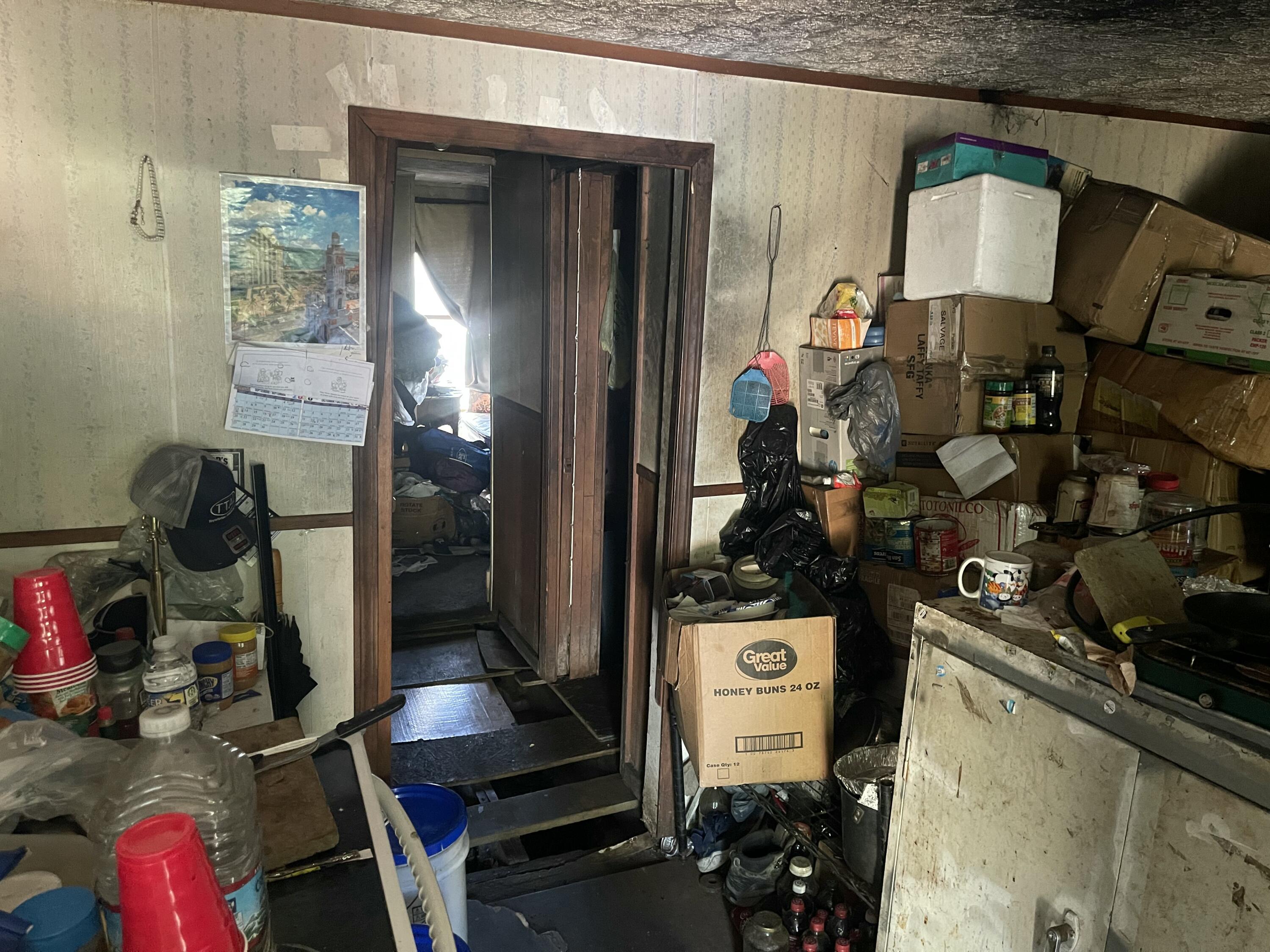 404 Broadway Street Property Photo 8