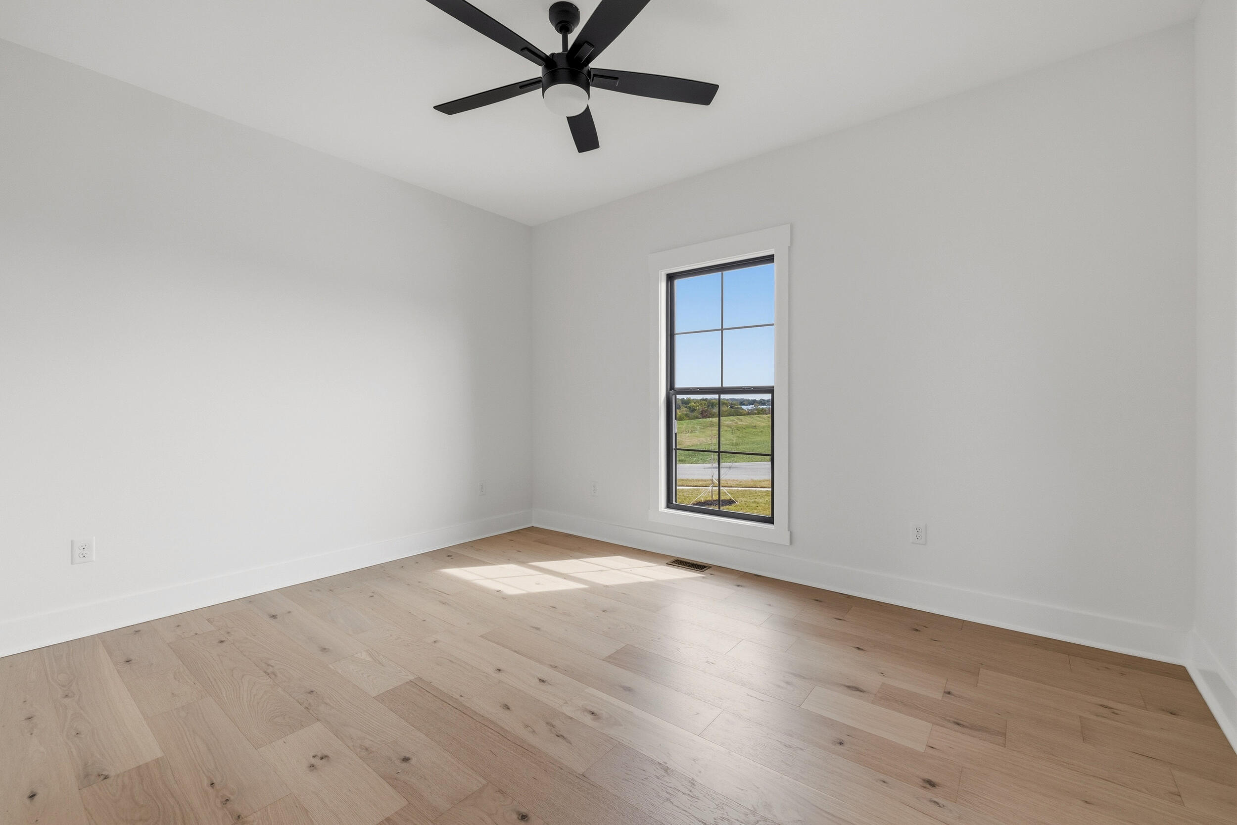 251 Berkley Hall Drive Property Photo 34