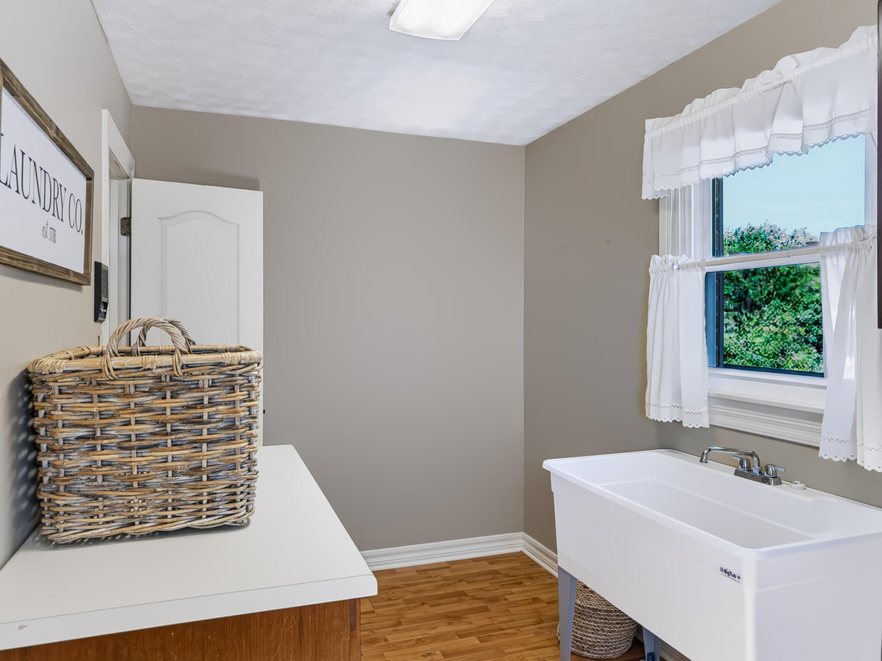 5004 Ash Valley Road Property Photo 14
