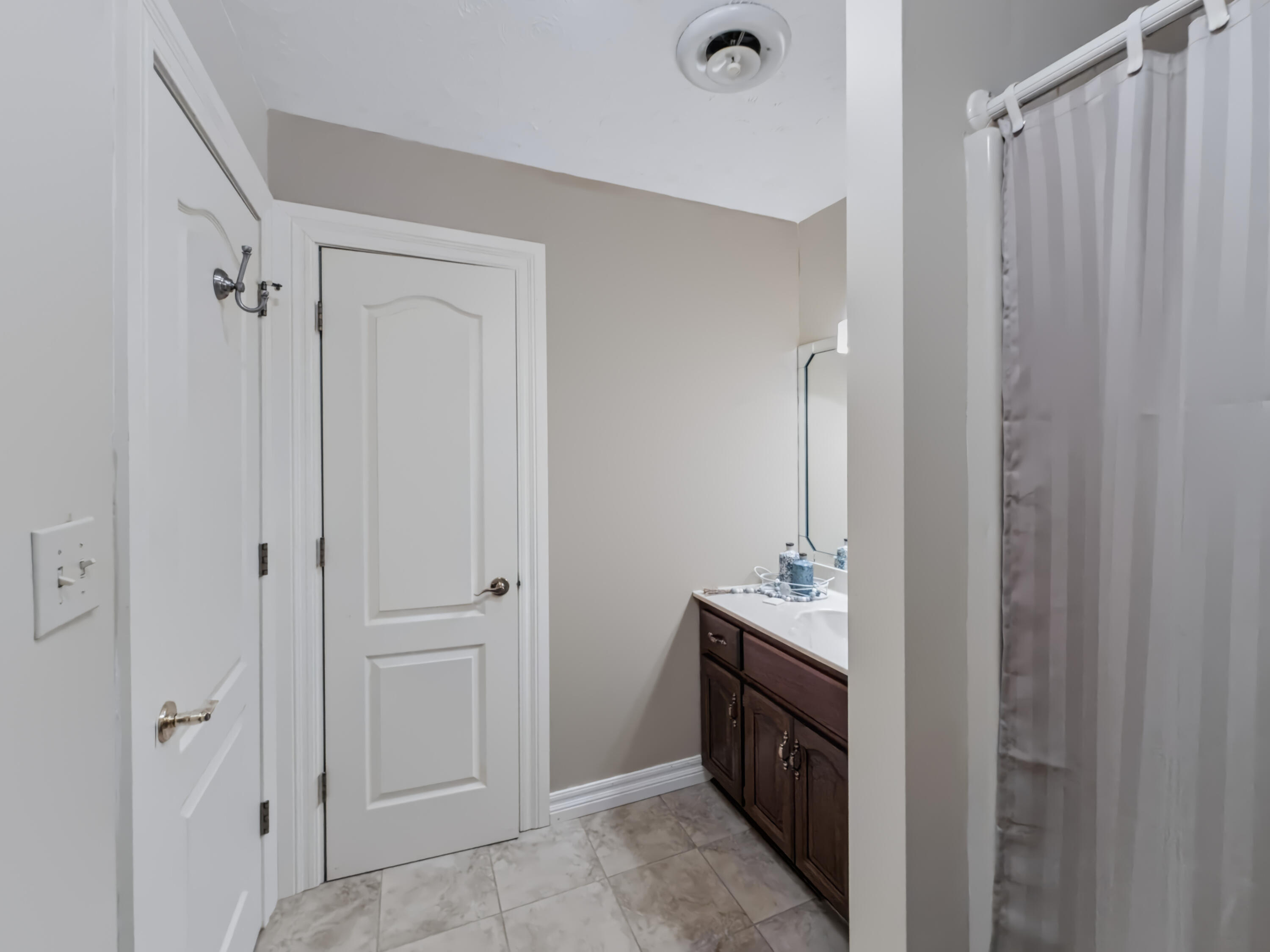 5004 Ash Valley Road Property Photo 37