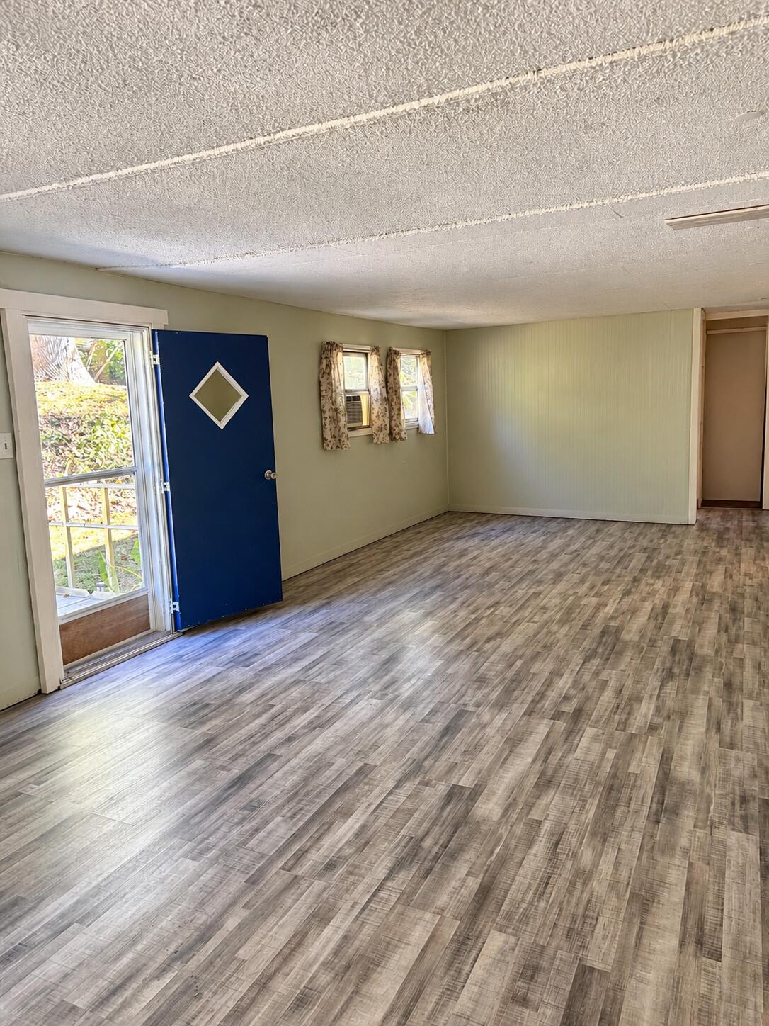 496 Cedar Bluff Circle Road Property Photo 20