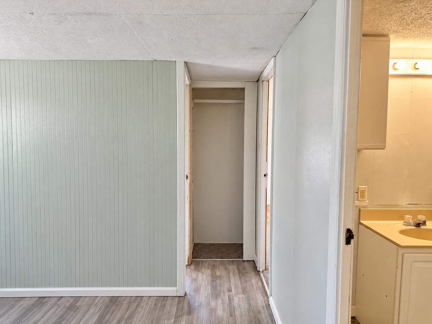 496 Cedar Bluff Circle Road Property Photo 22