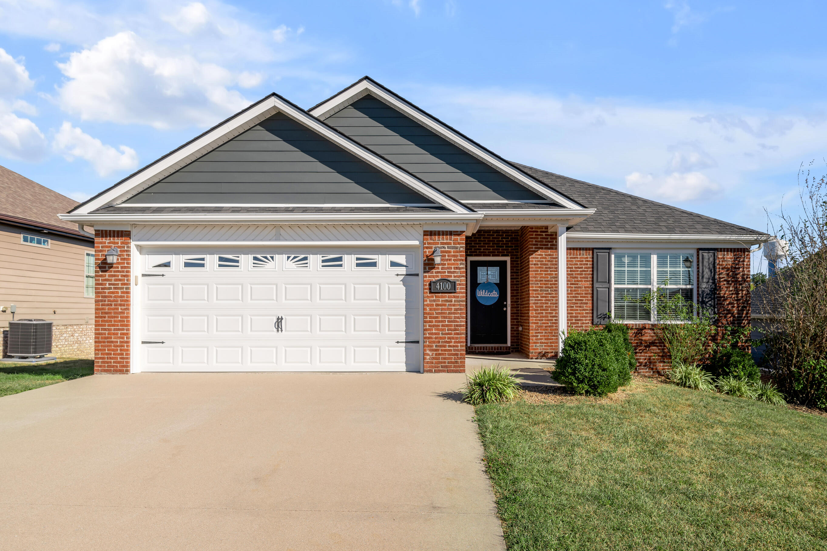 4100 Loblolly Lane