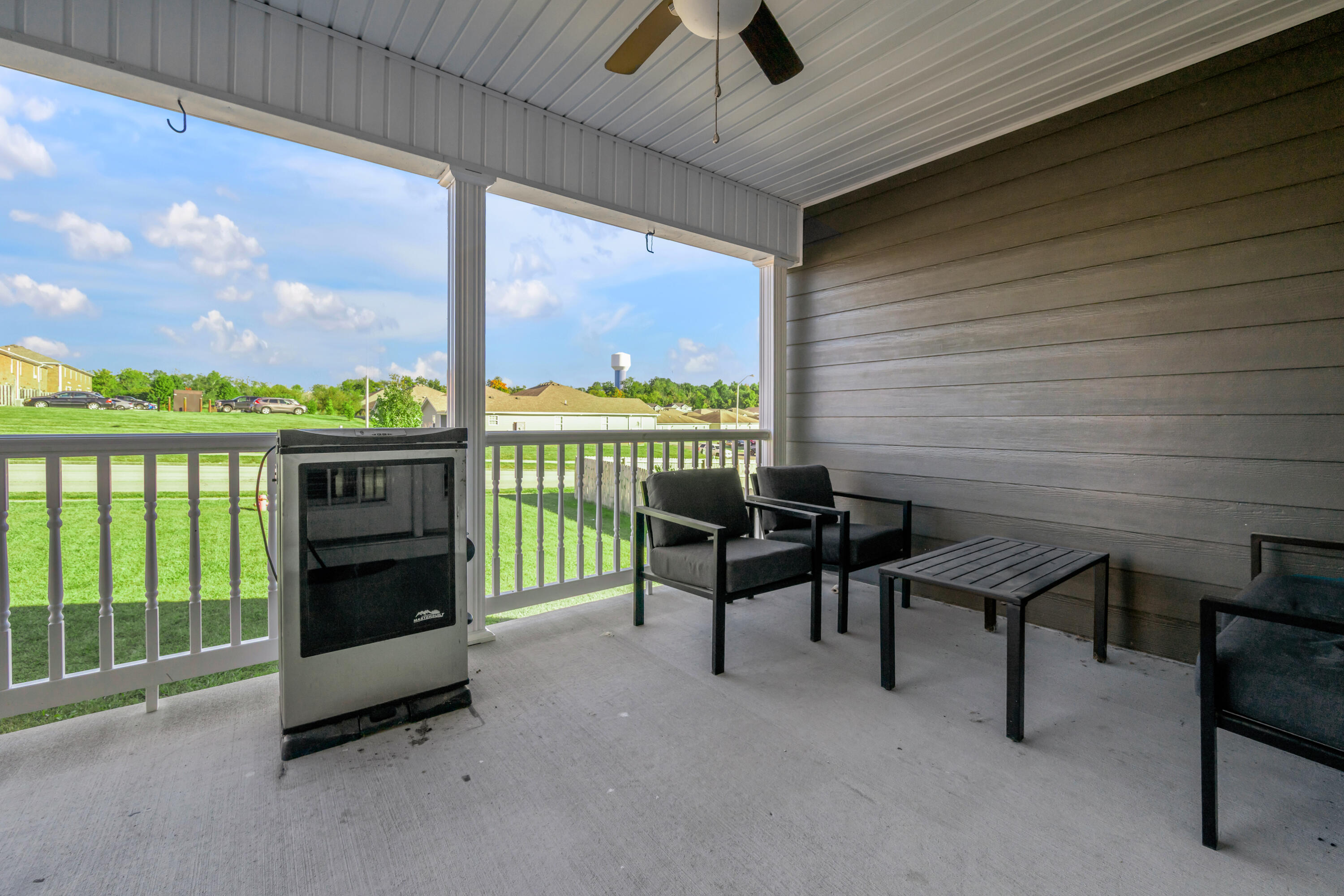 4100 Loblolly Lane Property Photo 9