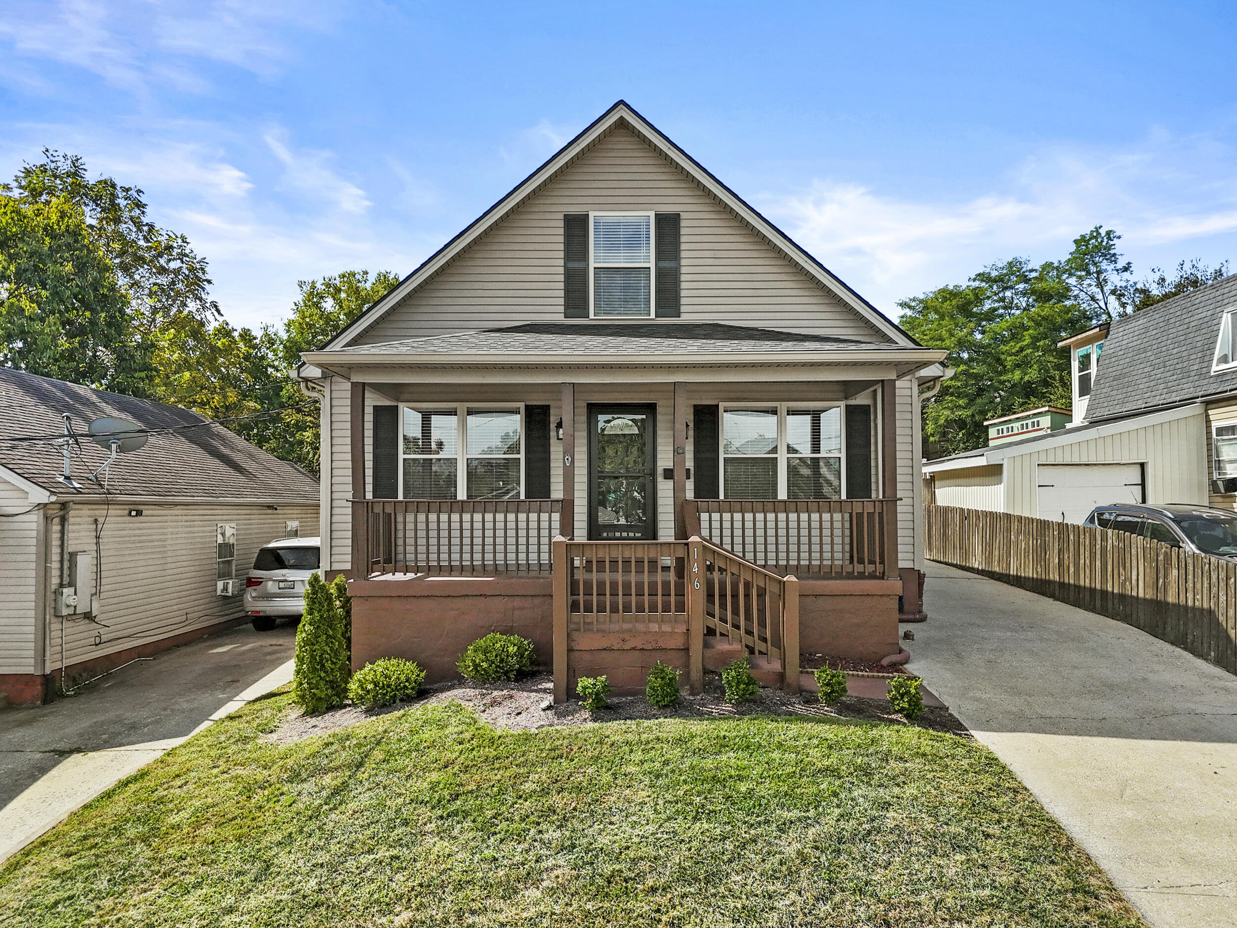 146 Ashton Drive Property Photo 1