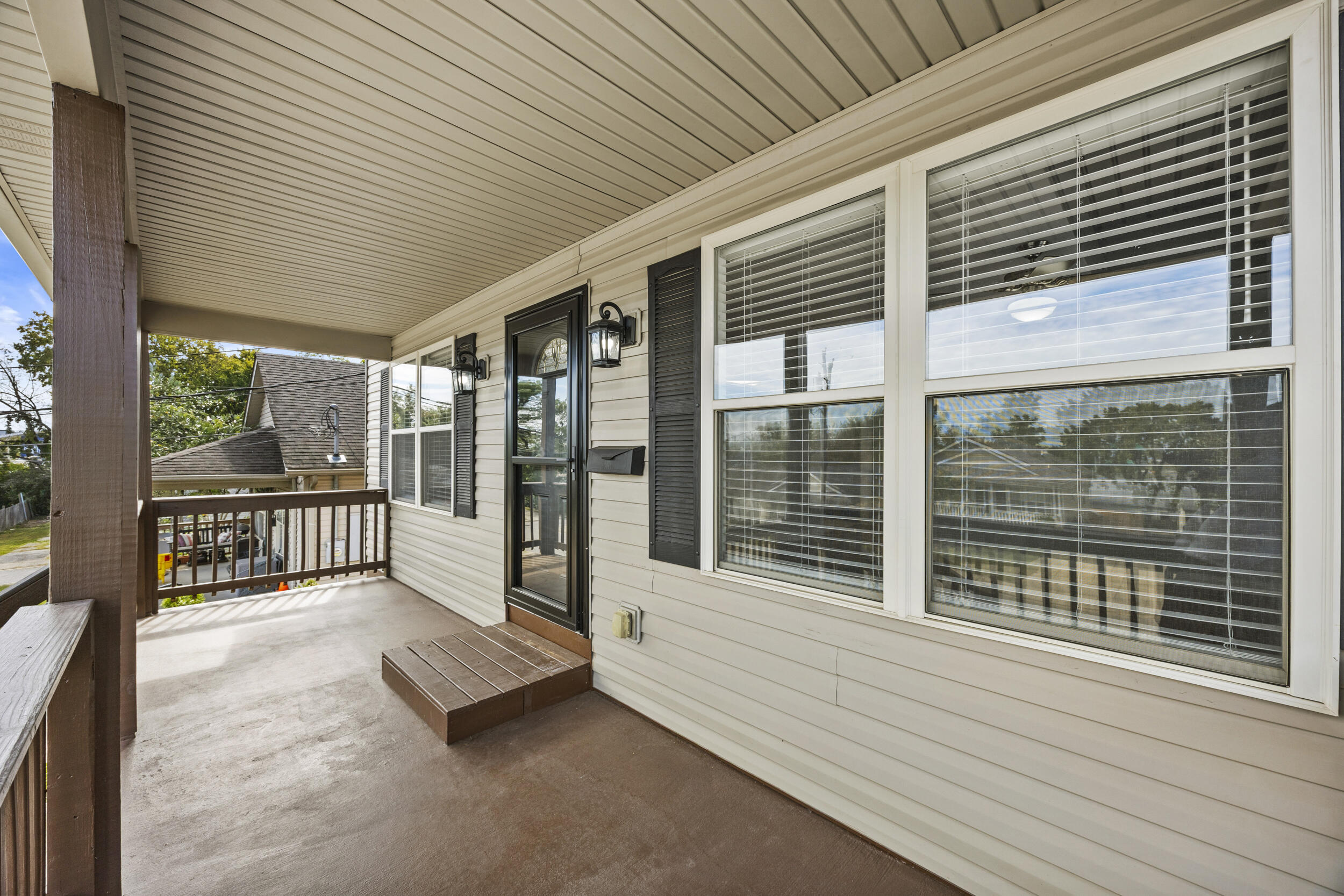 146 Ashton Drive Property Photo 8