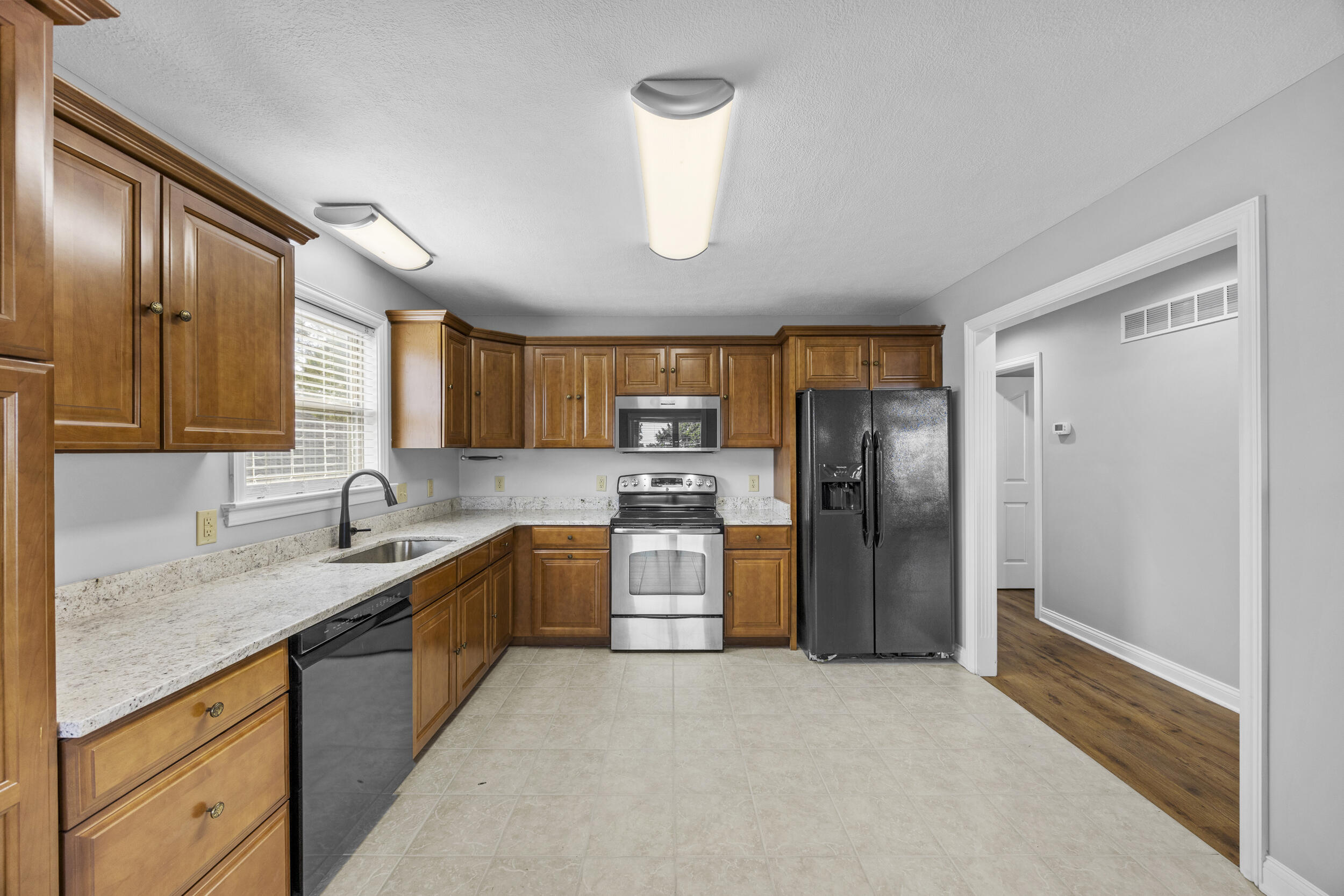 146 Ashton Drive Property Photo 18