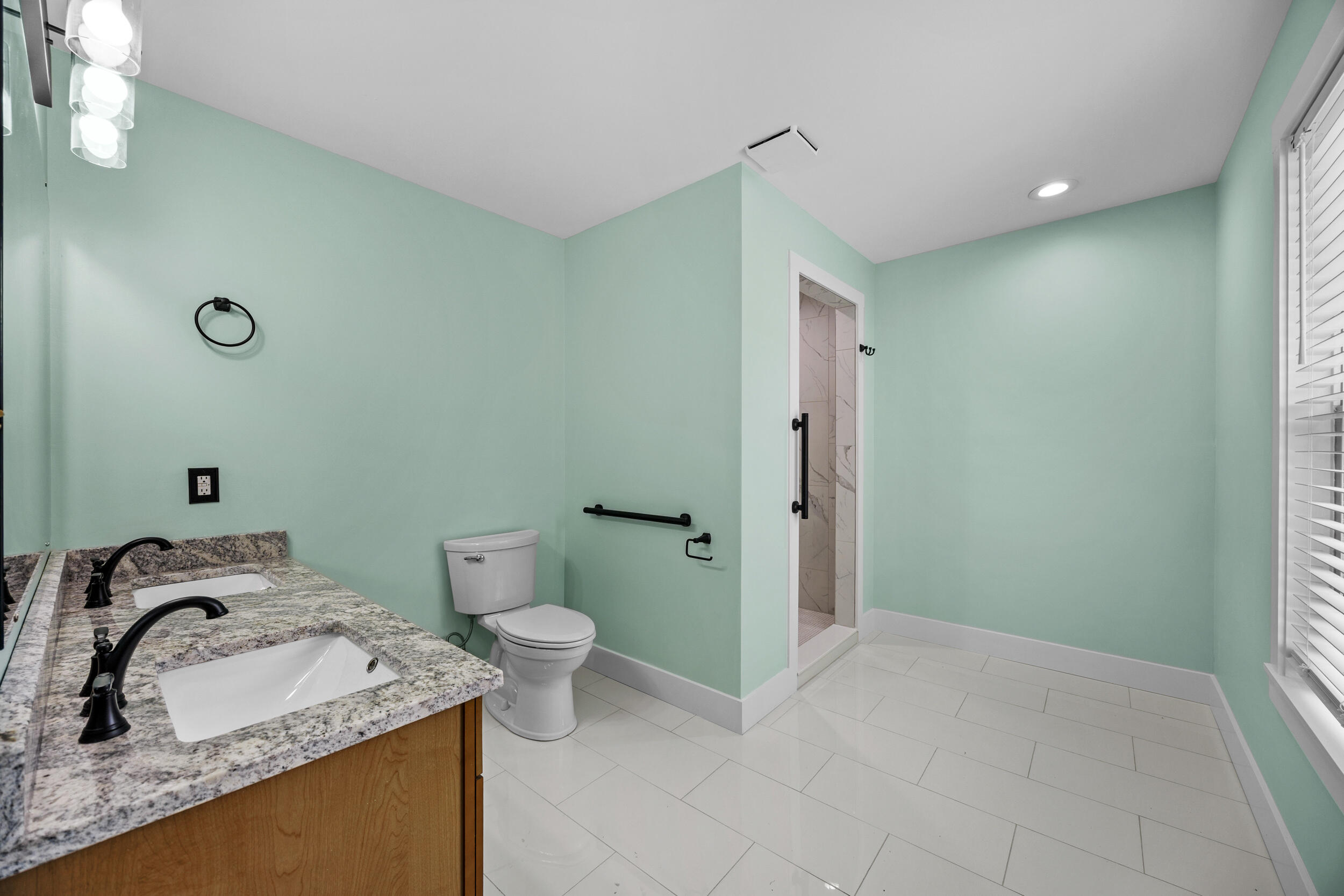 146 Ashton Drive Property Photo 30
