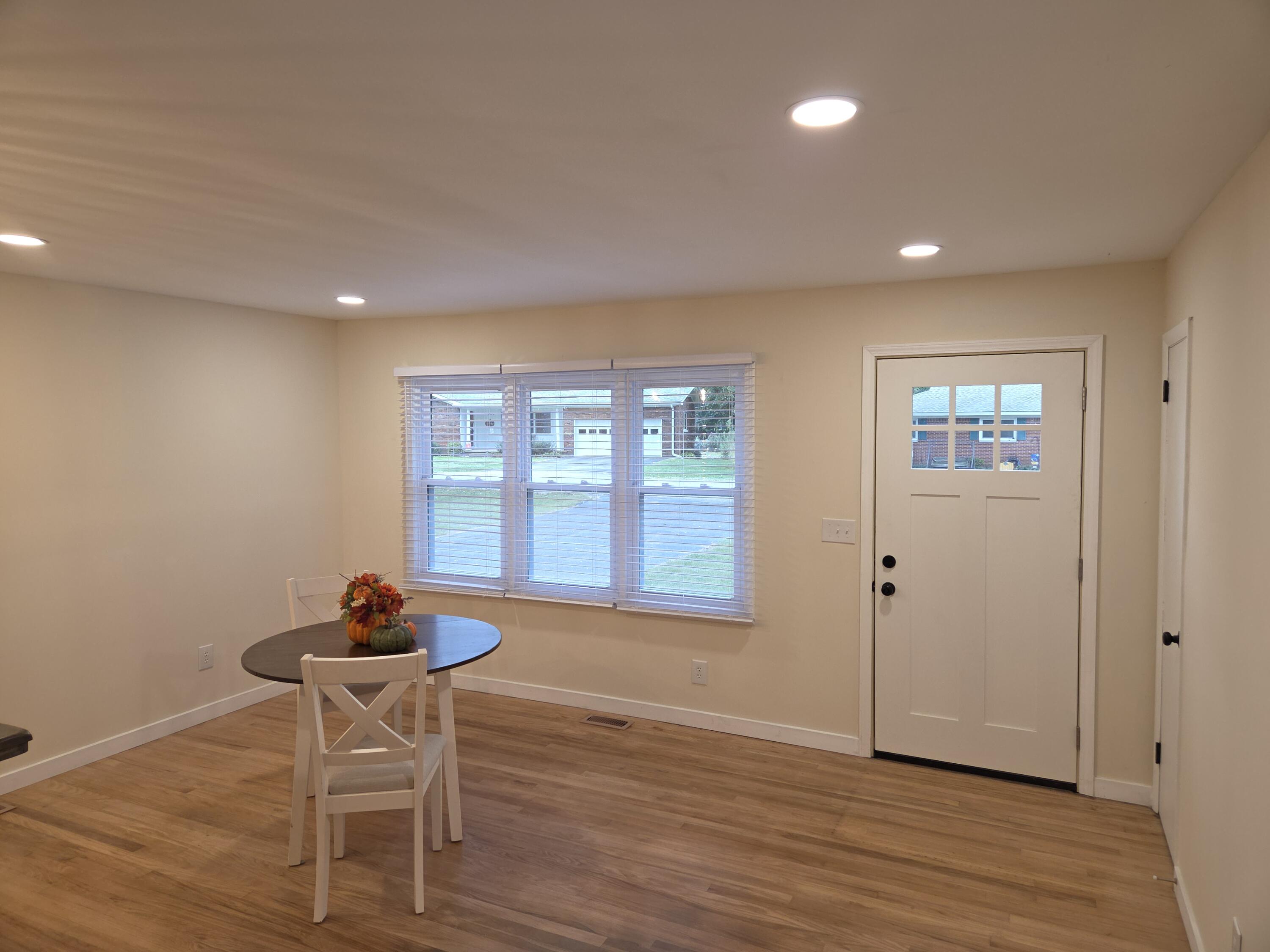 205 Riverside Drive Property Photo 2