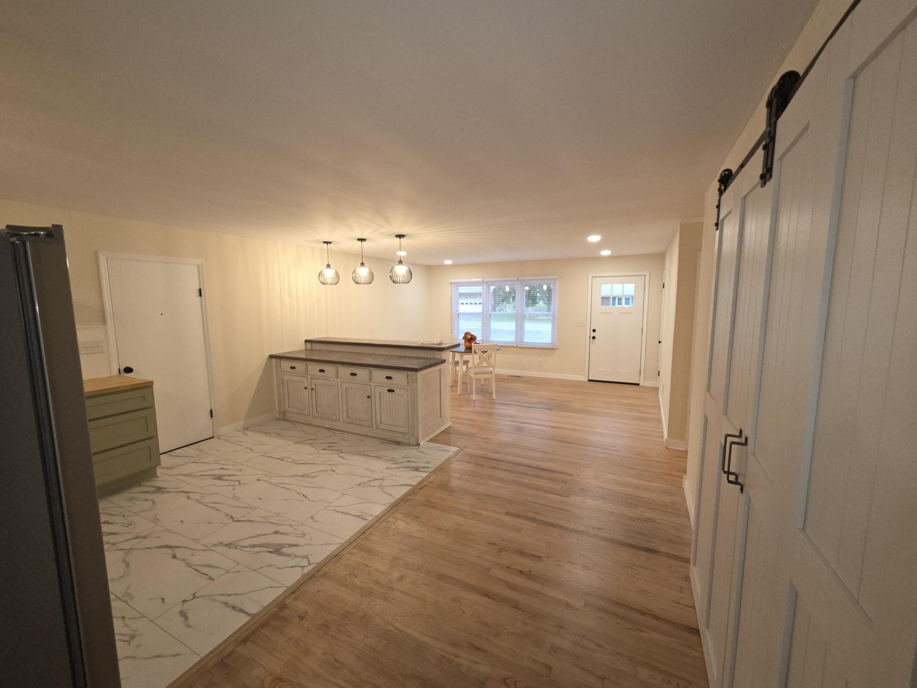 205 Riverside Drive Property Photo 10
