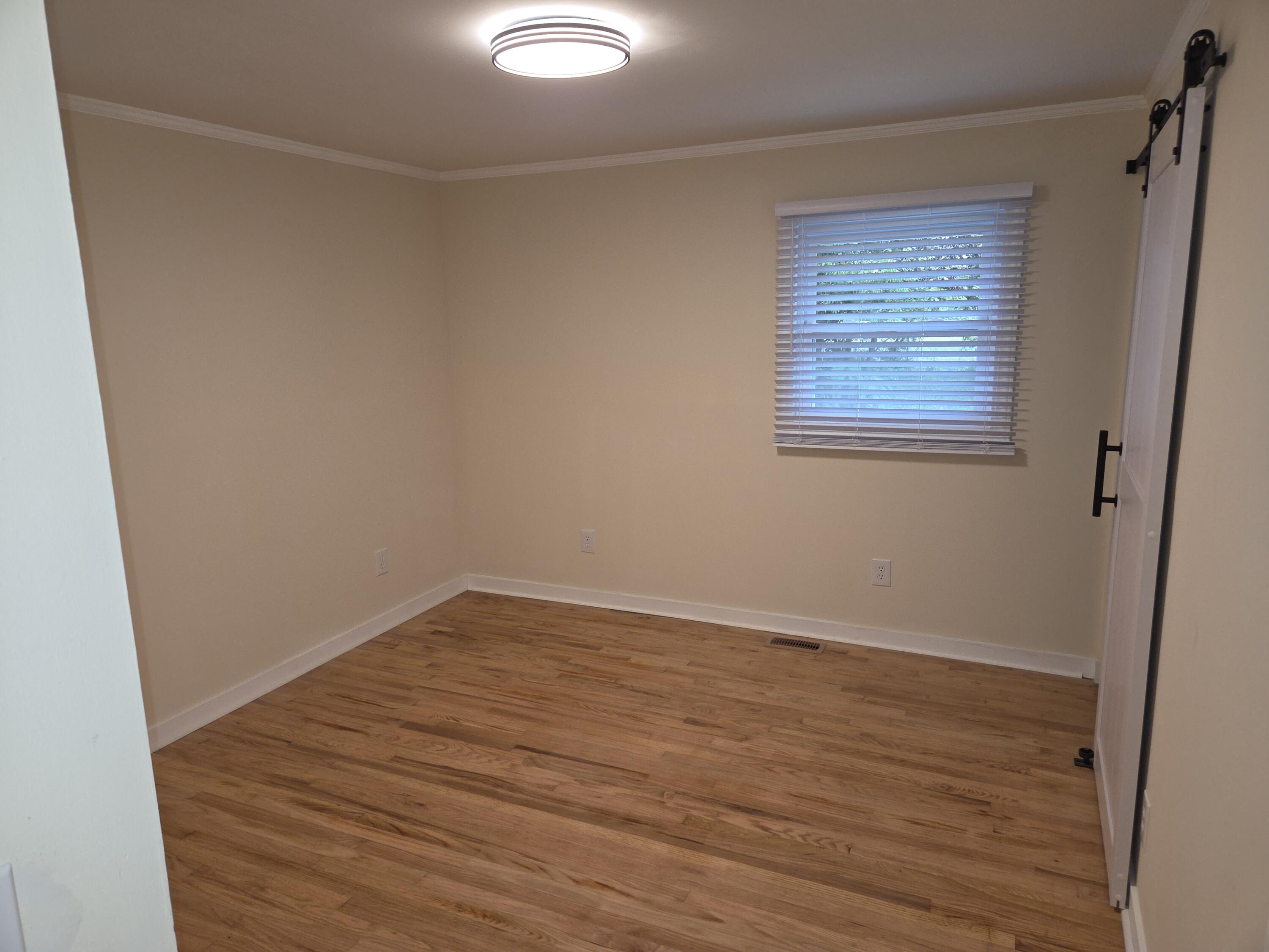 205 Riverside Drive Property Photo 18