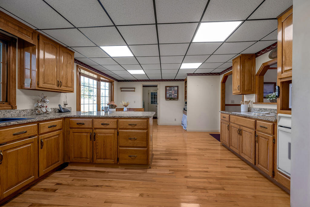 61 Reid Mill Road Property Photo 9