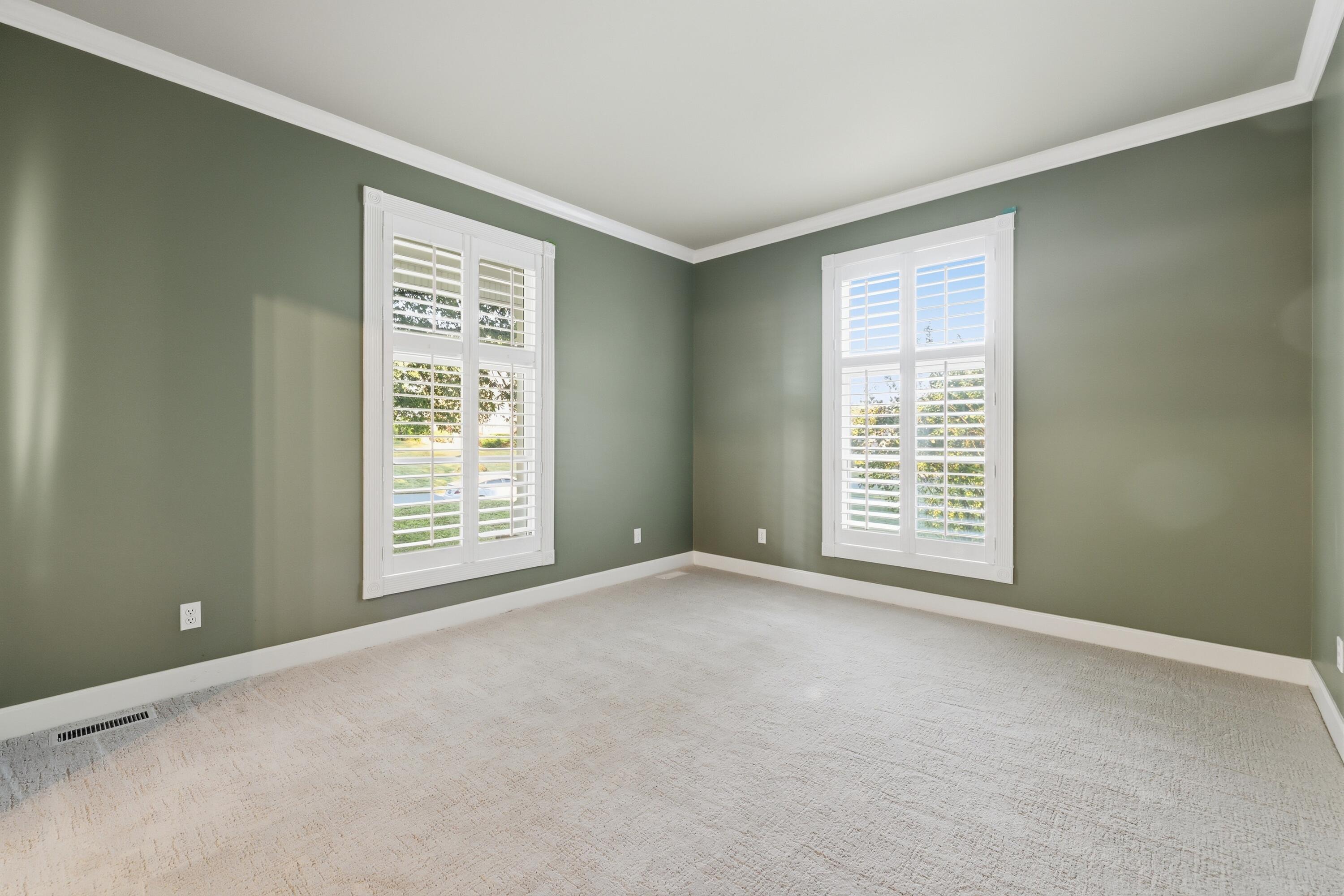 114 Arbor Crest Drive Property Photo 11