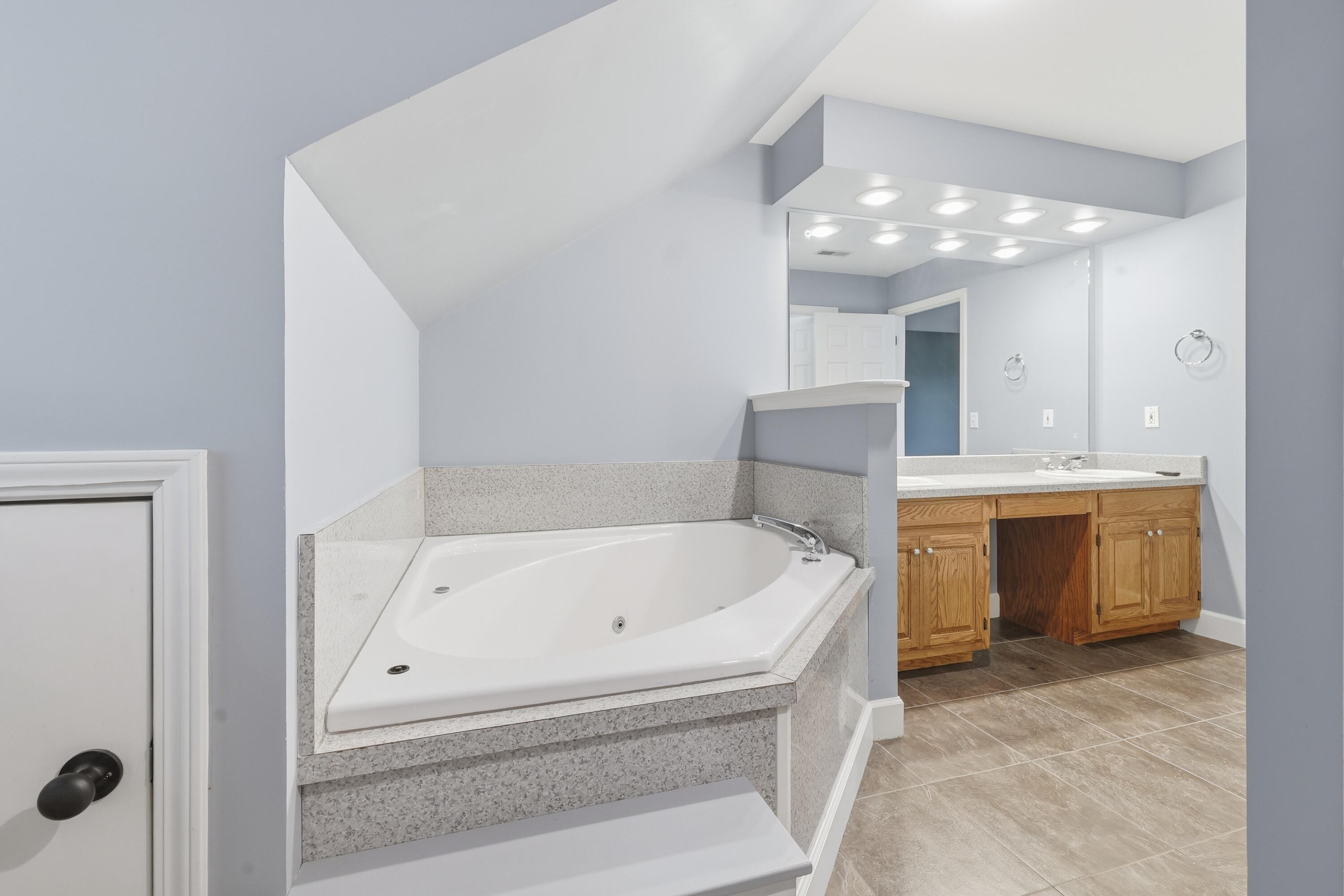 114 Arbor Crest Drive Property Photo 41