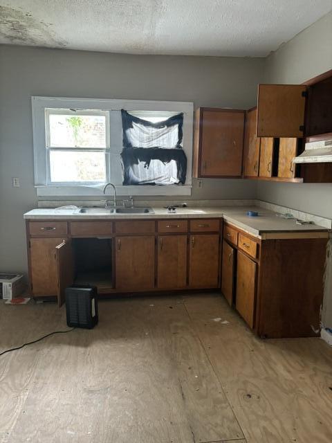305 W 3rd Street Property Photo 2