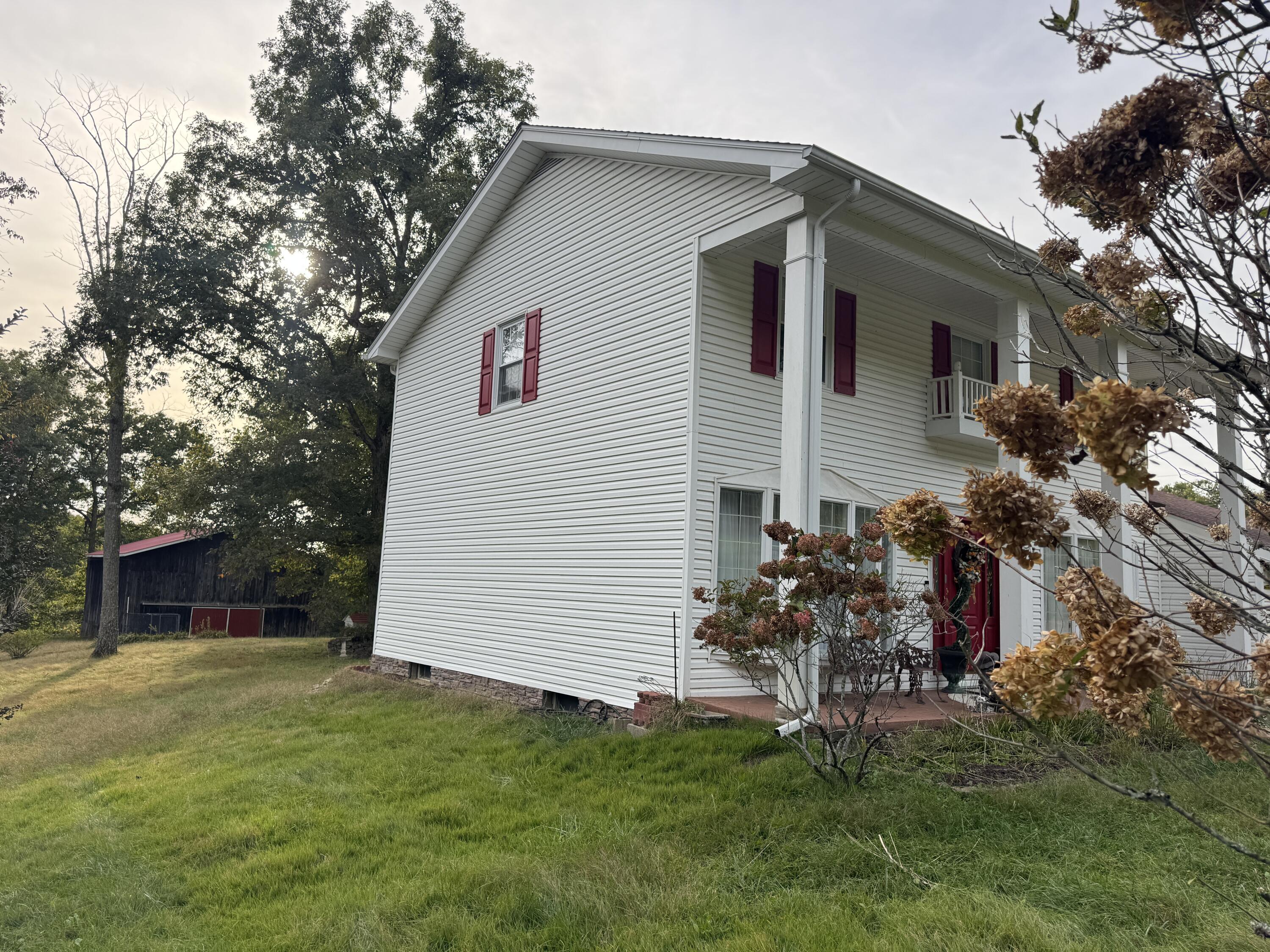 269 Cr-1300 Property Photo 2