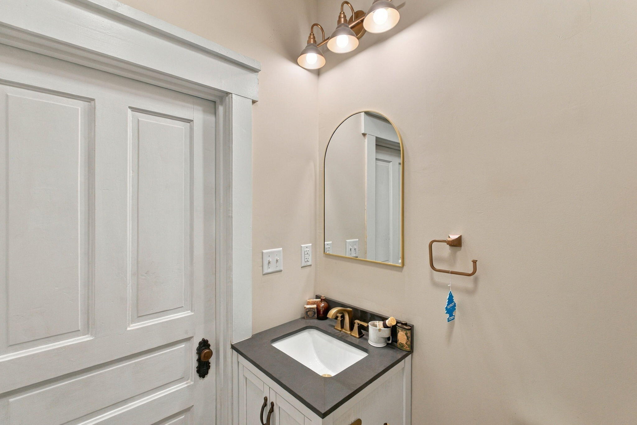 356 Woodland Avenue Property Photo 28