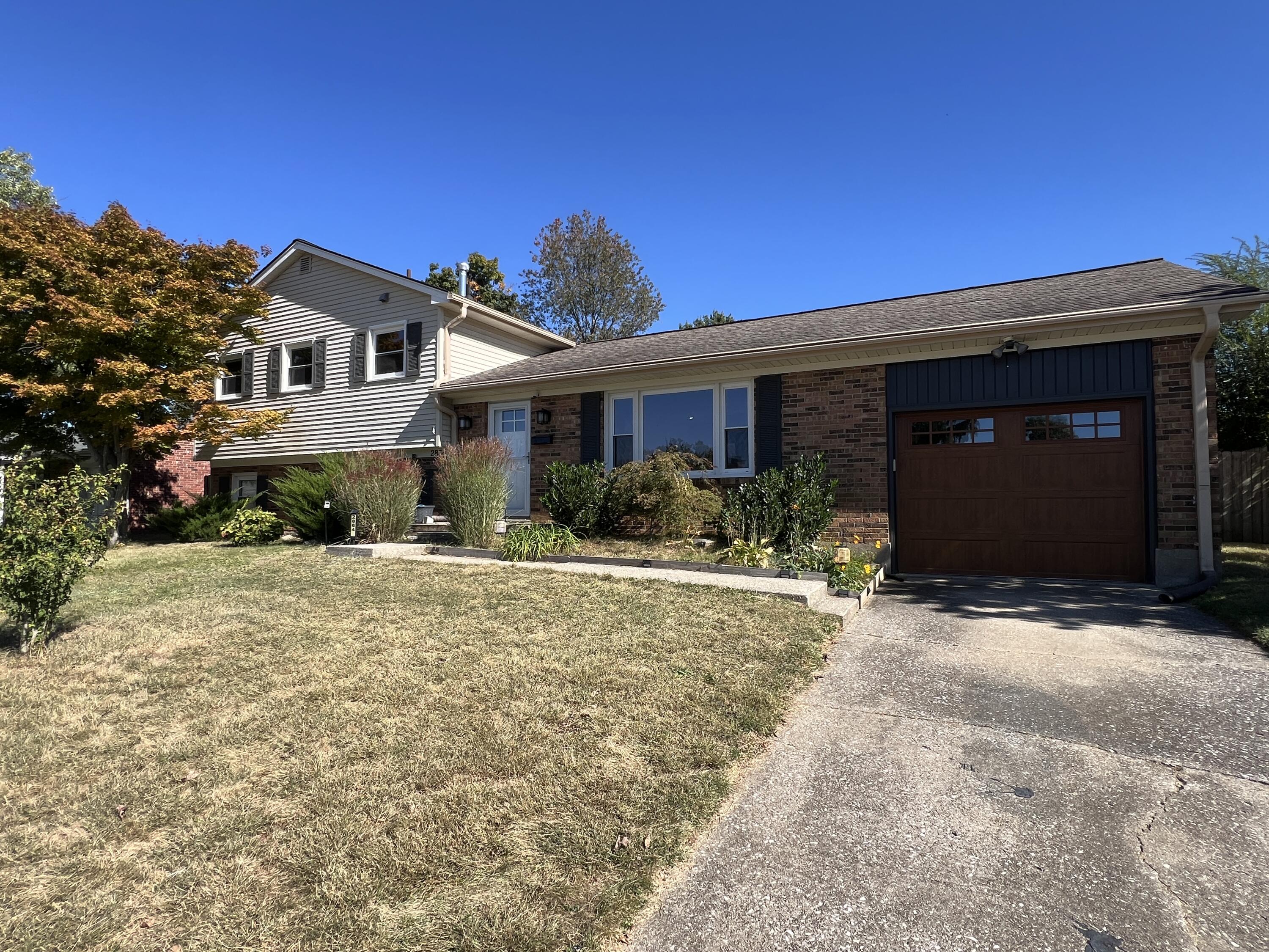 2864 Middlesex Way Property Photo 1