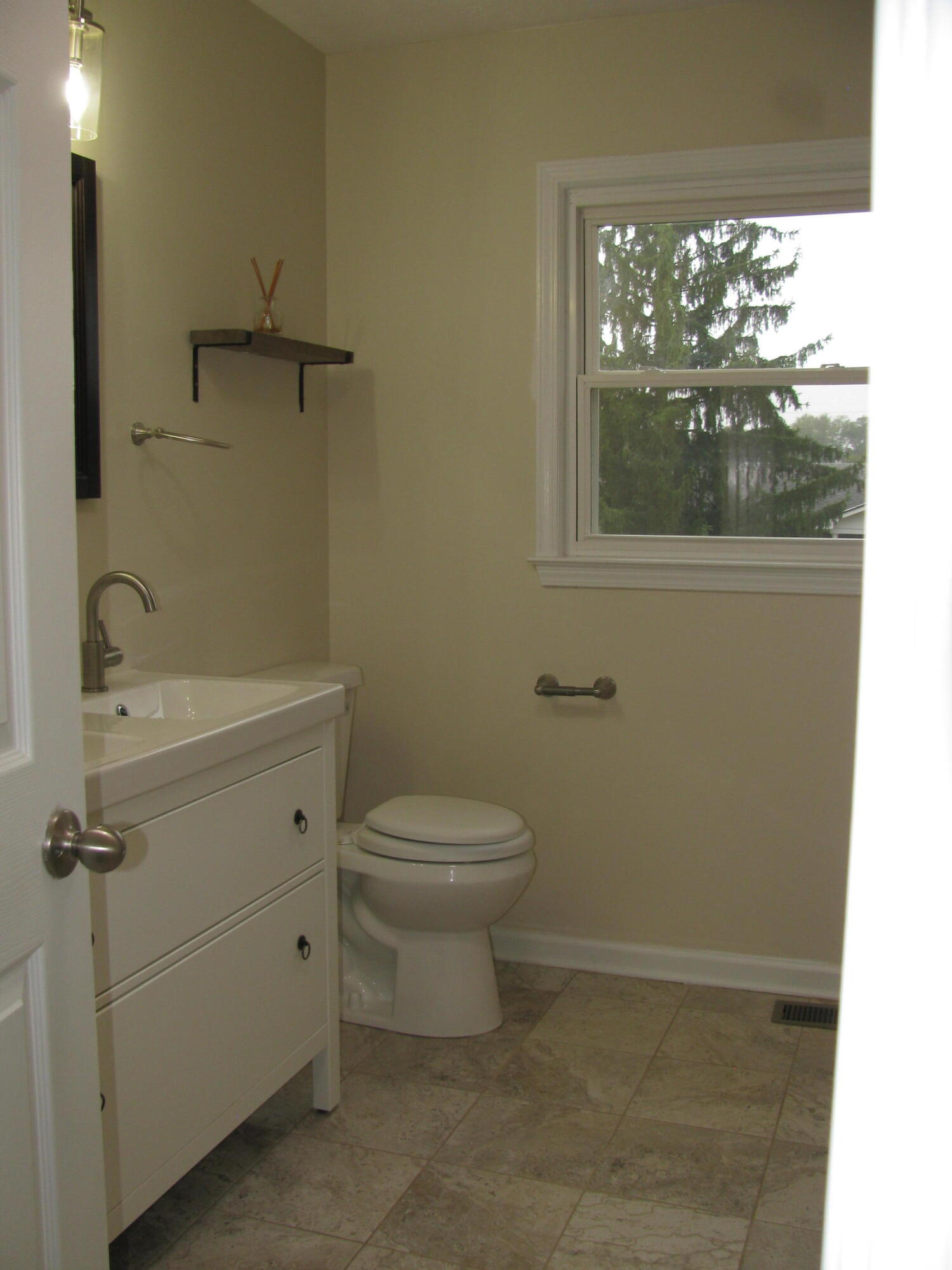2864 Middlesex Way Property Photo 16