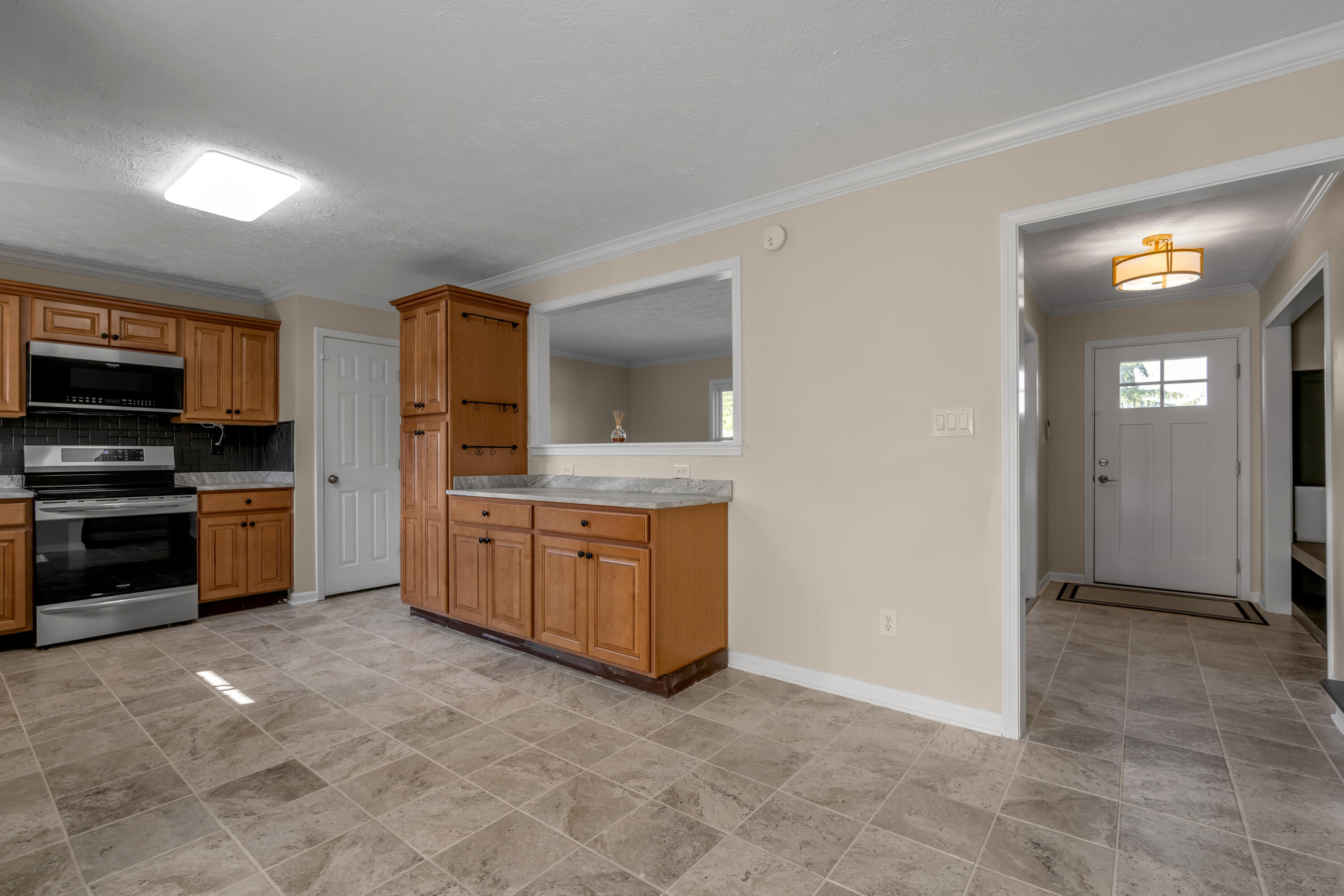 2864 Middlesex Way Property Photo 17