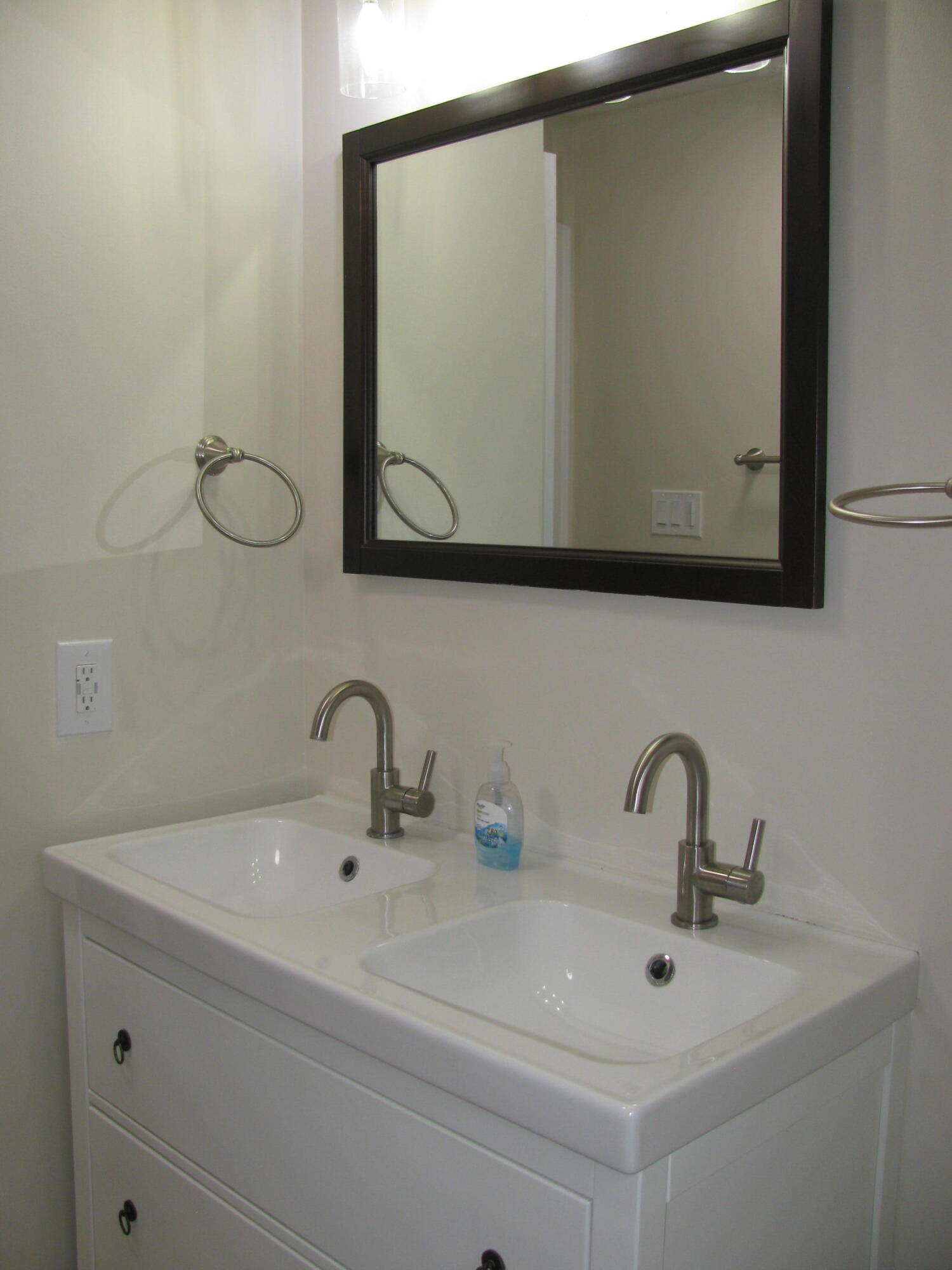 2864 Middlesex Way Property Photo 18