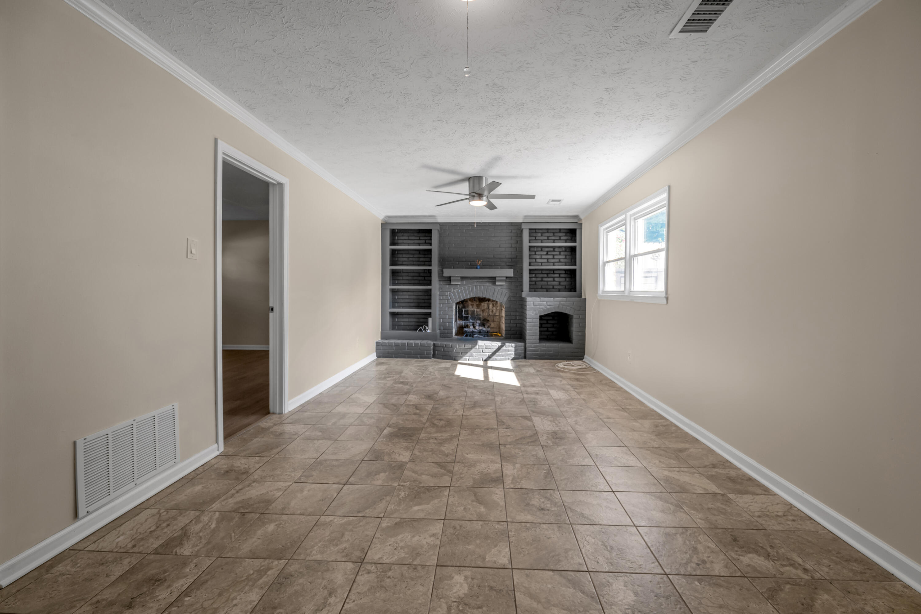 2864 Middlesex Way Property Photo 24