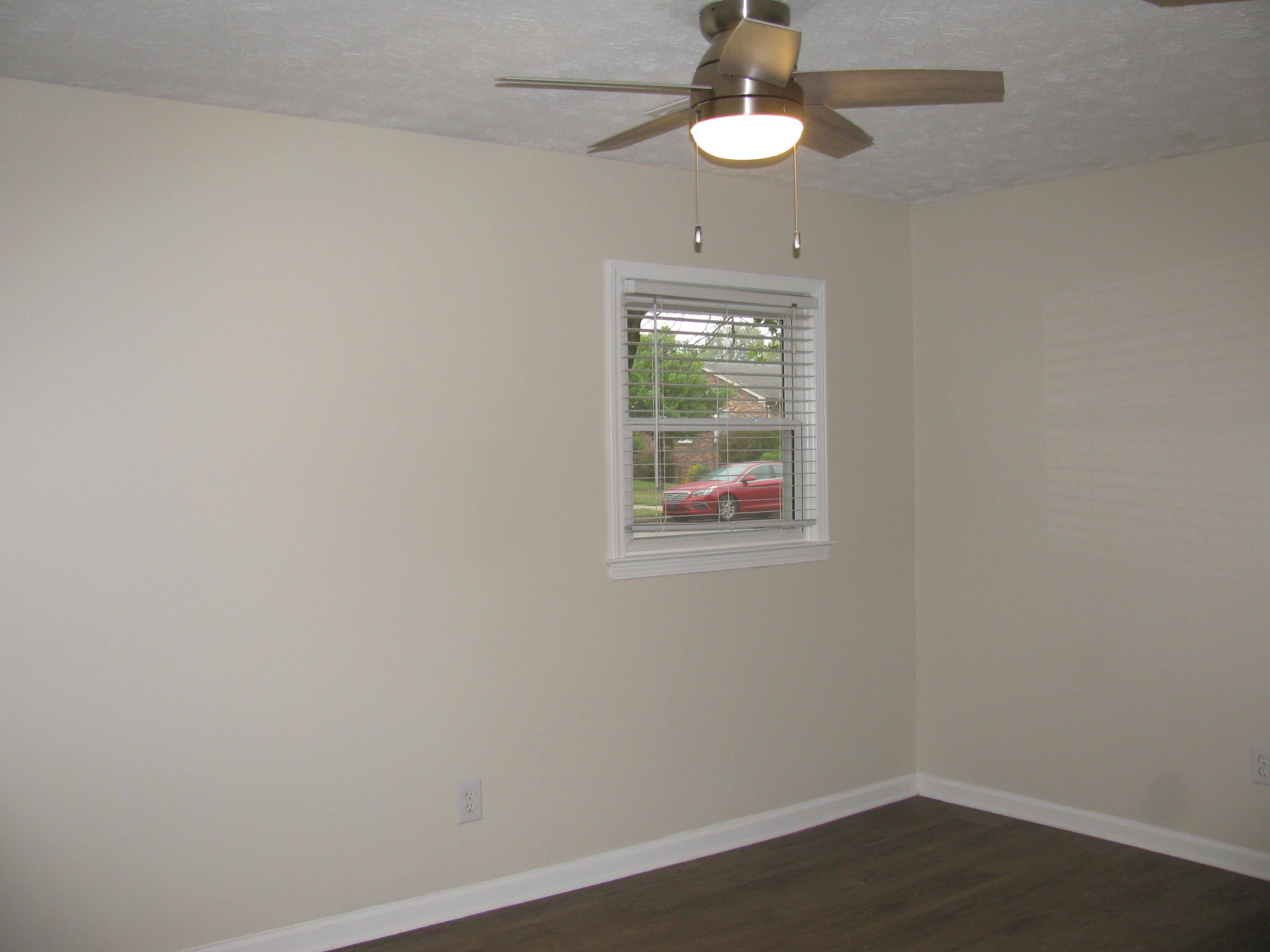 2864 Middlesex Way Property Photo 28
