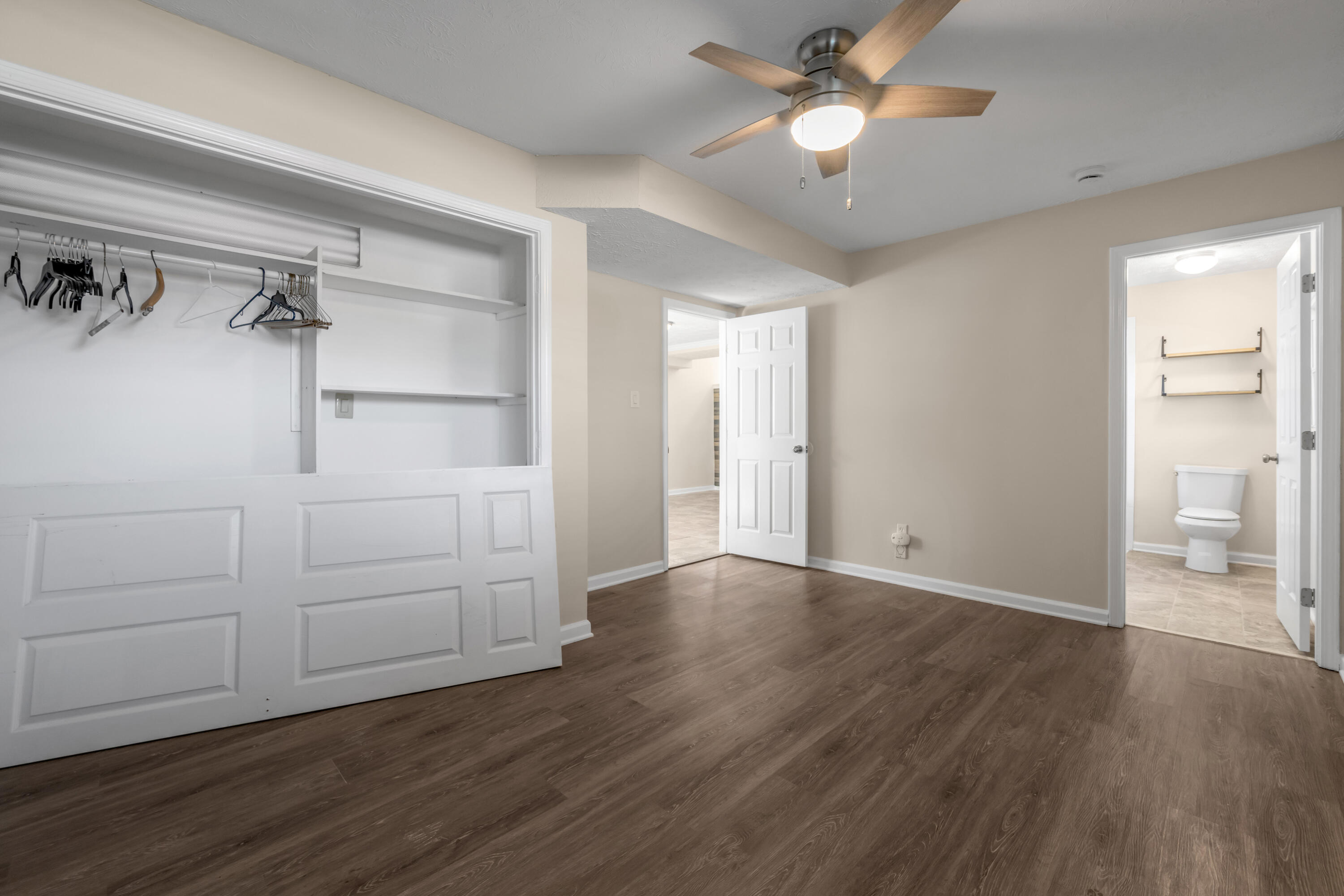 2864 Middlesex Way Property Photo 29