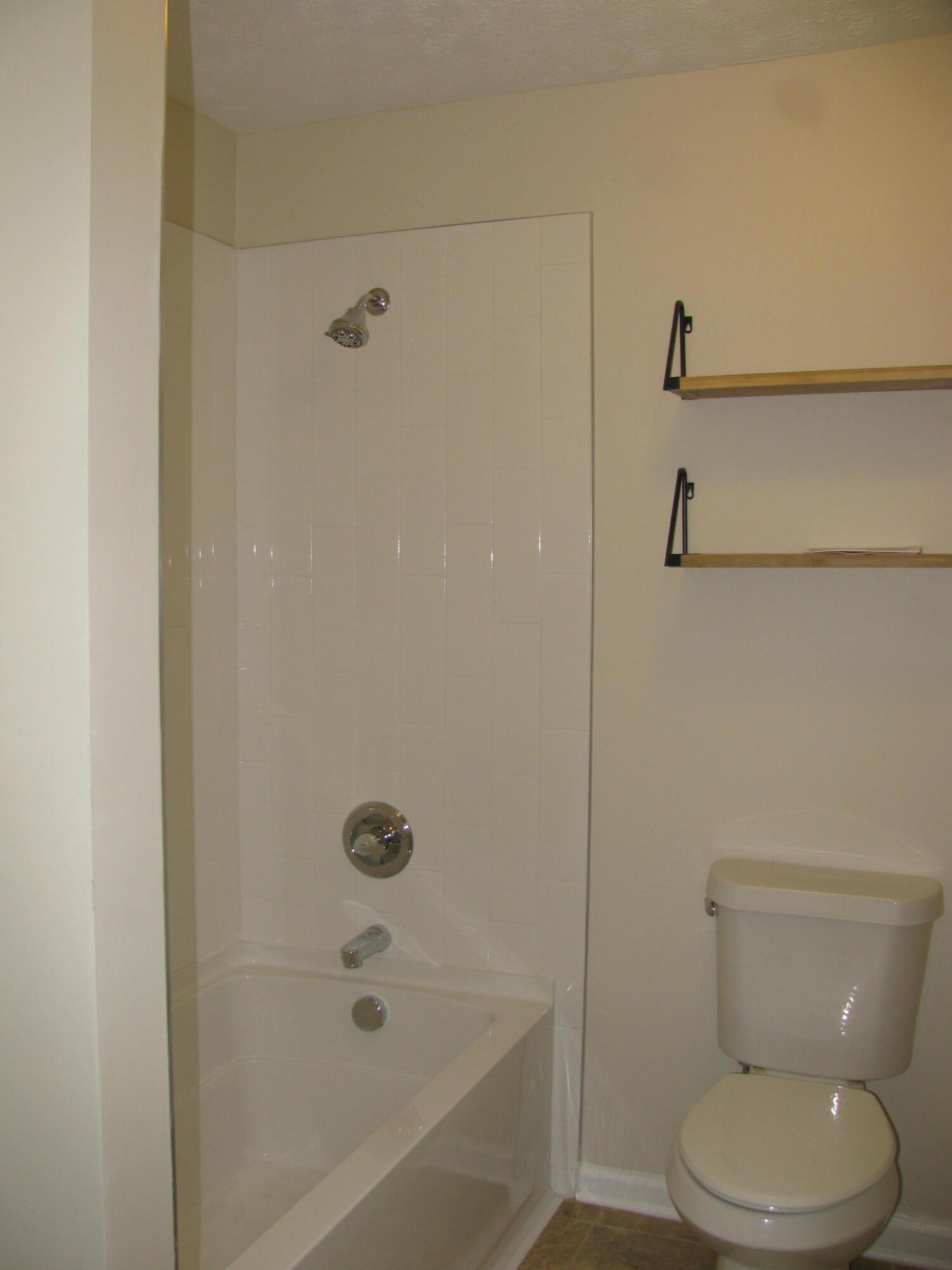 2864 Middlesex Way Property Photo 30