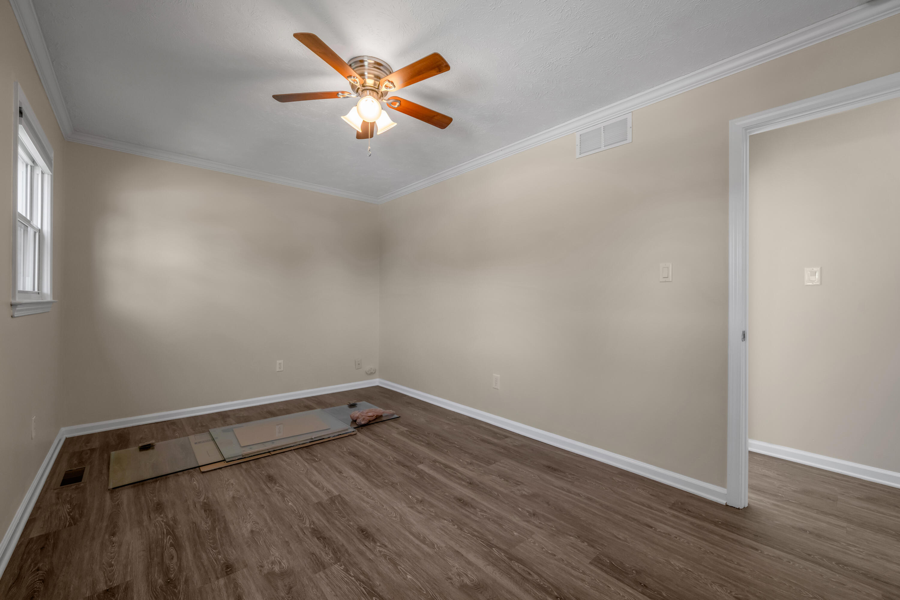 2864 Middlesex Way Property Photo 34