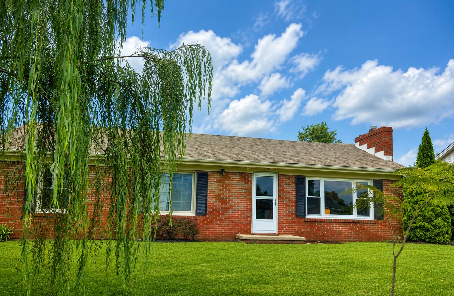 122 Sunset Heights Property Photo 2