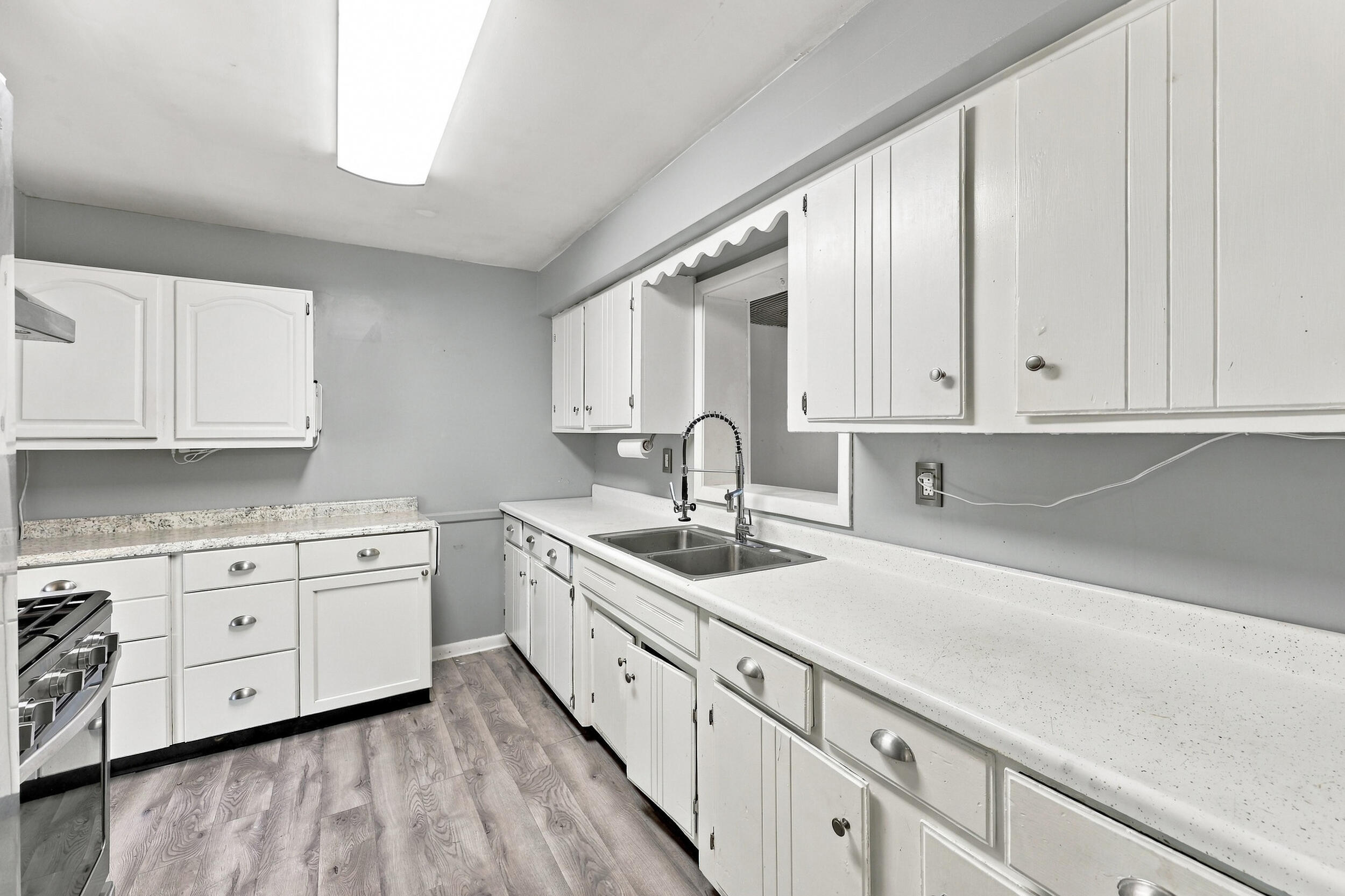 122 Sunset Heights Property Photo 10