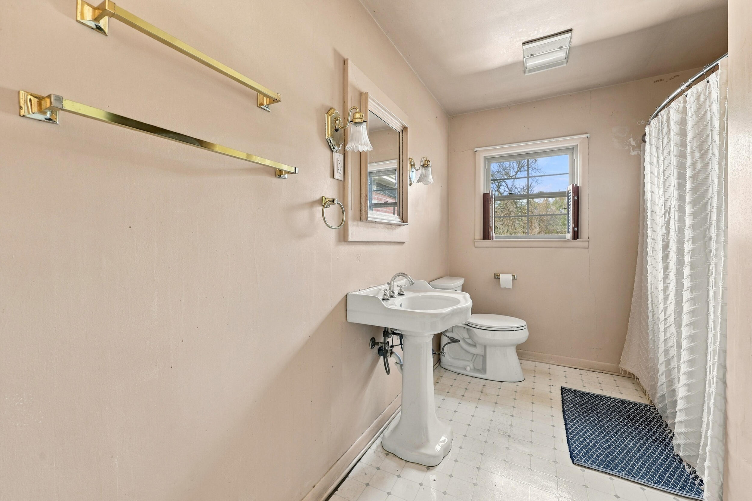 122 Sunset Heights Property Photo 20