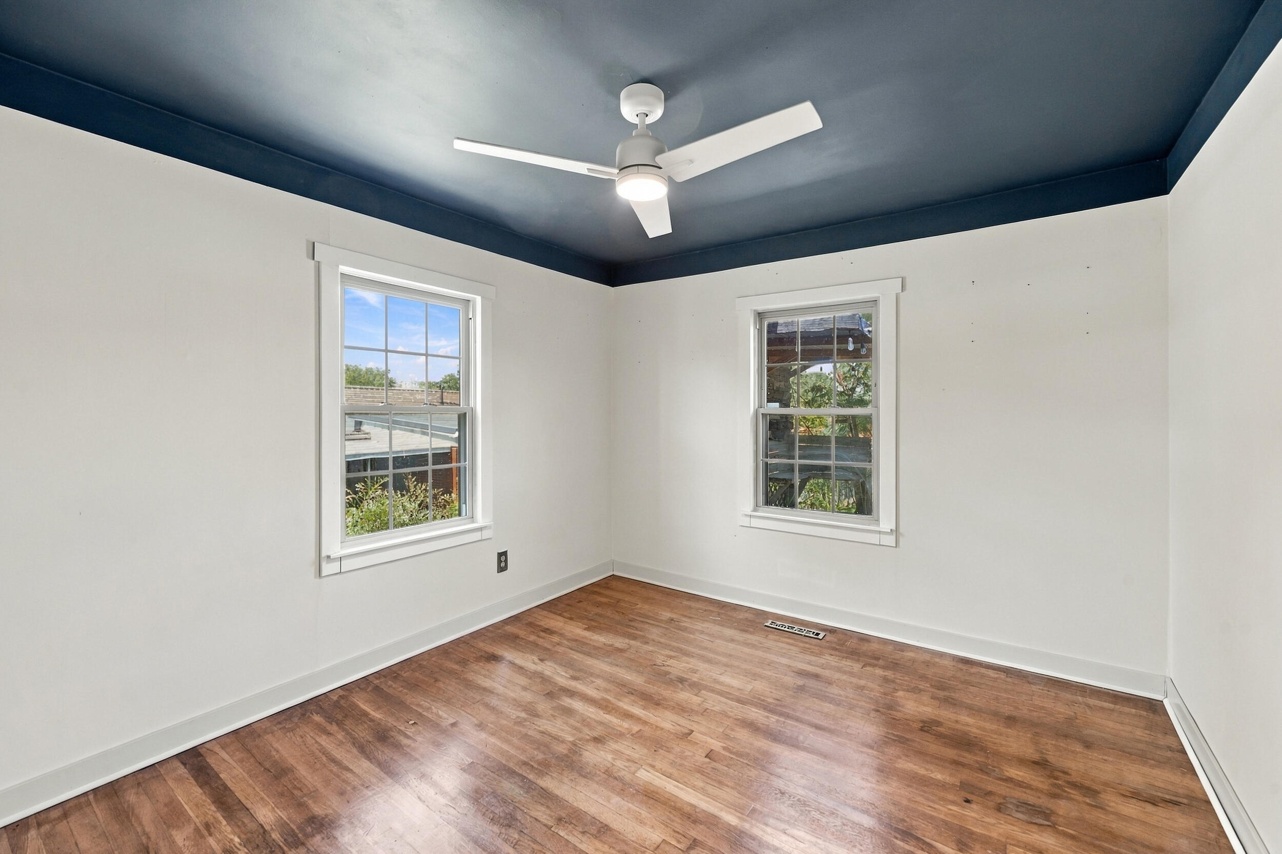 122 Sunset Heights Property Photo 23