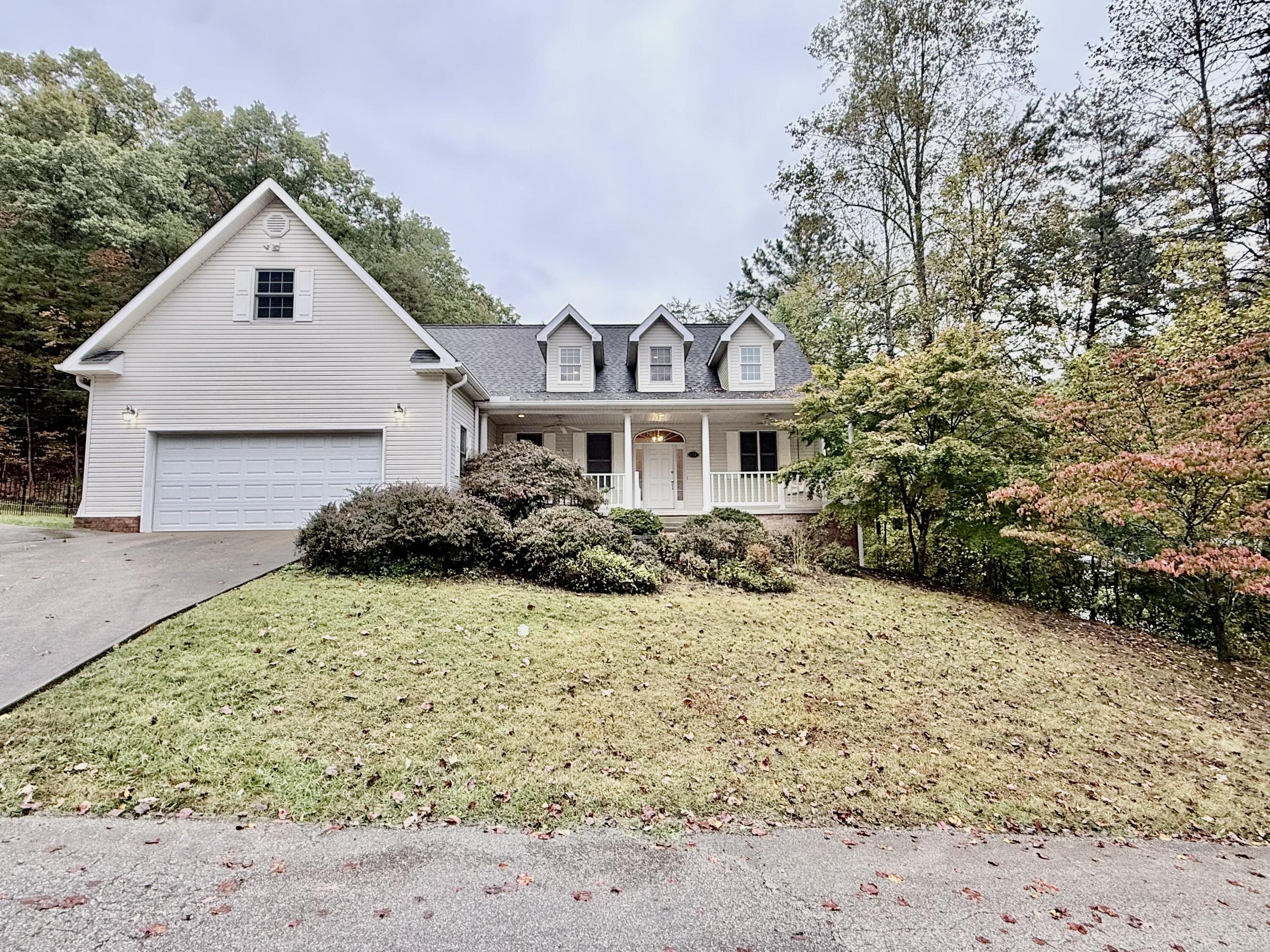 110 Robin Hood Drive Property Photo 1