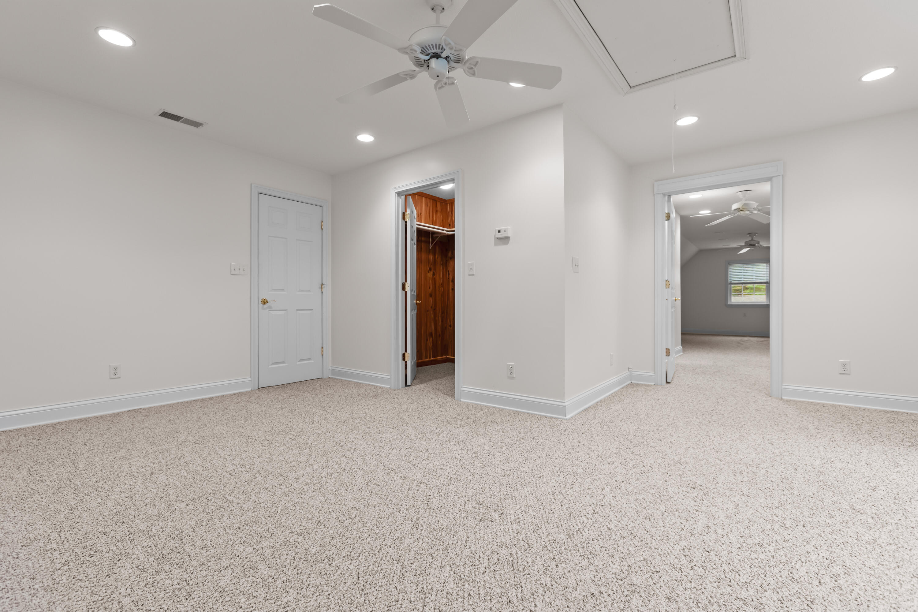 110 Robin Hood Drive Property Photo 26