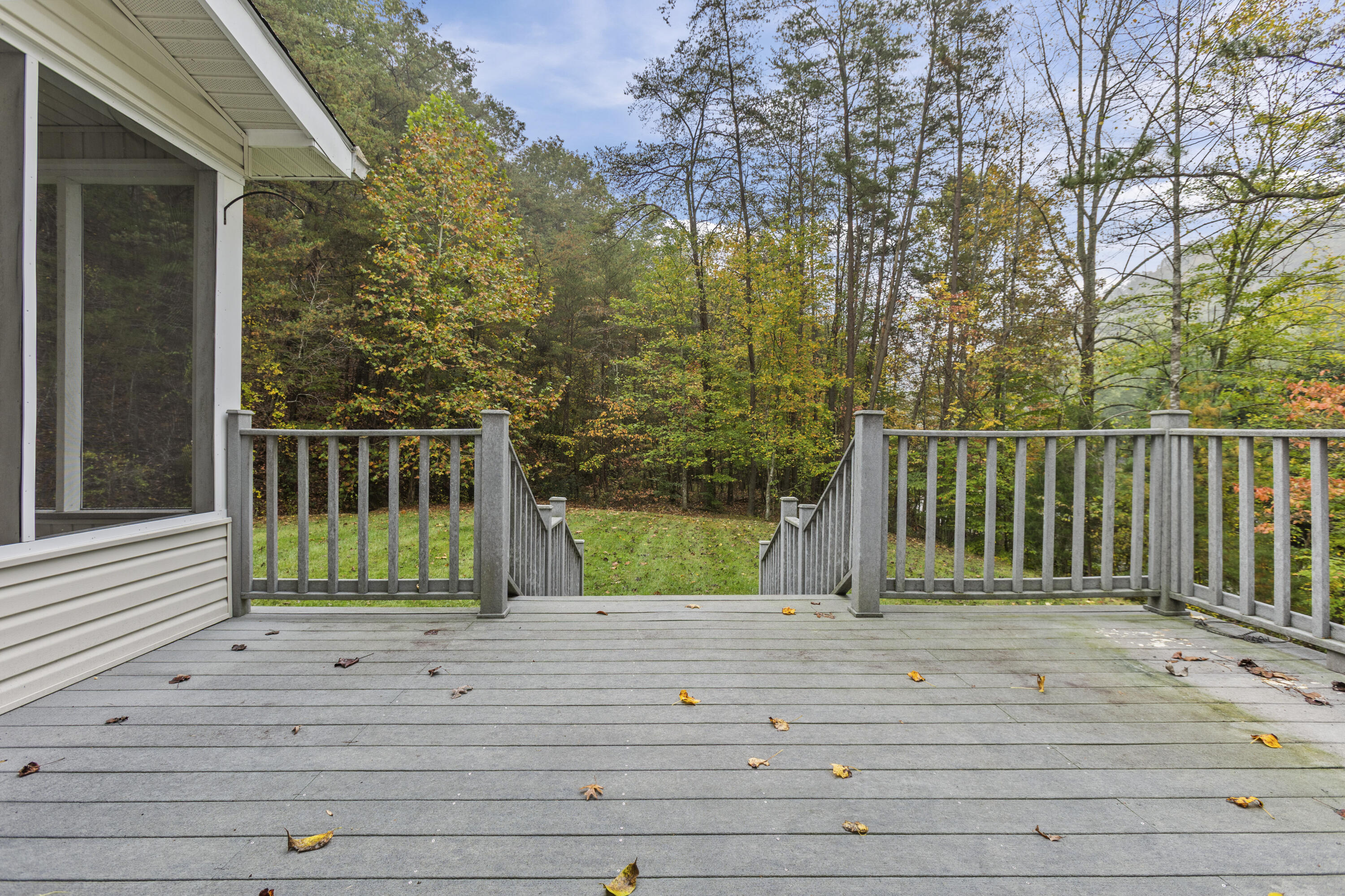 110 Robin Hood Drive Property Photo 29