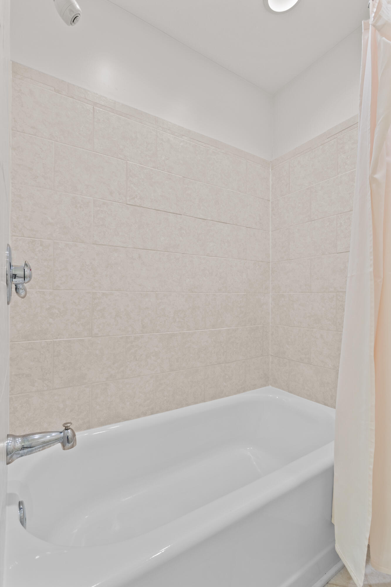 110 Robin Hood Drive Property Photo 34