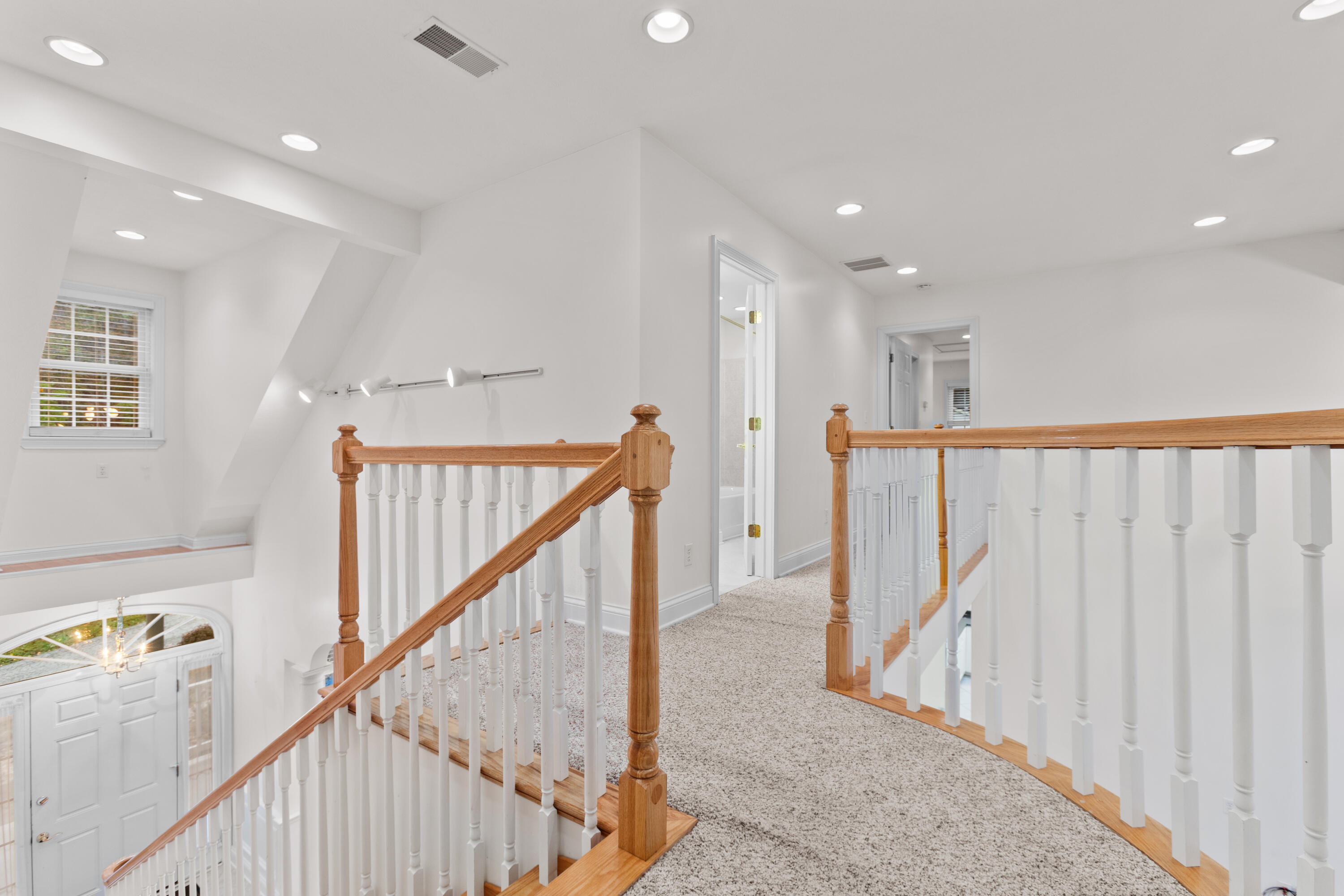 110 Robin Hood Drive Property Photo 37
