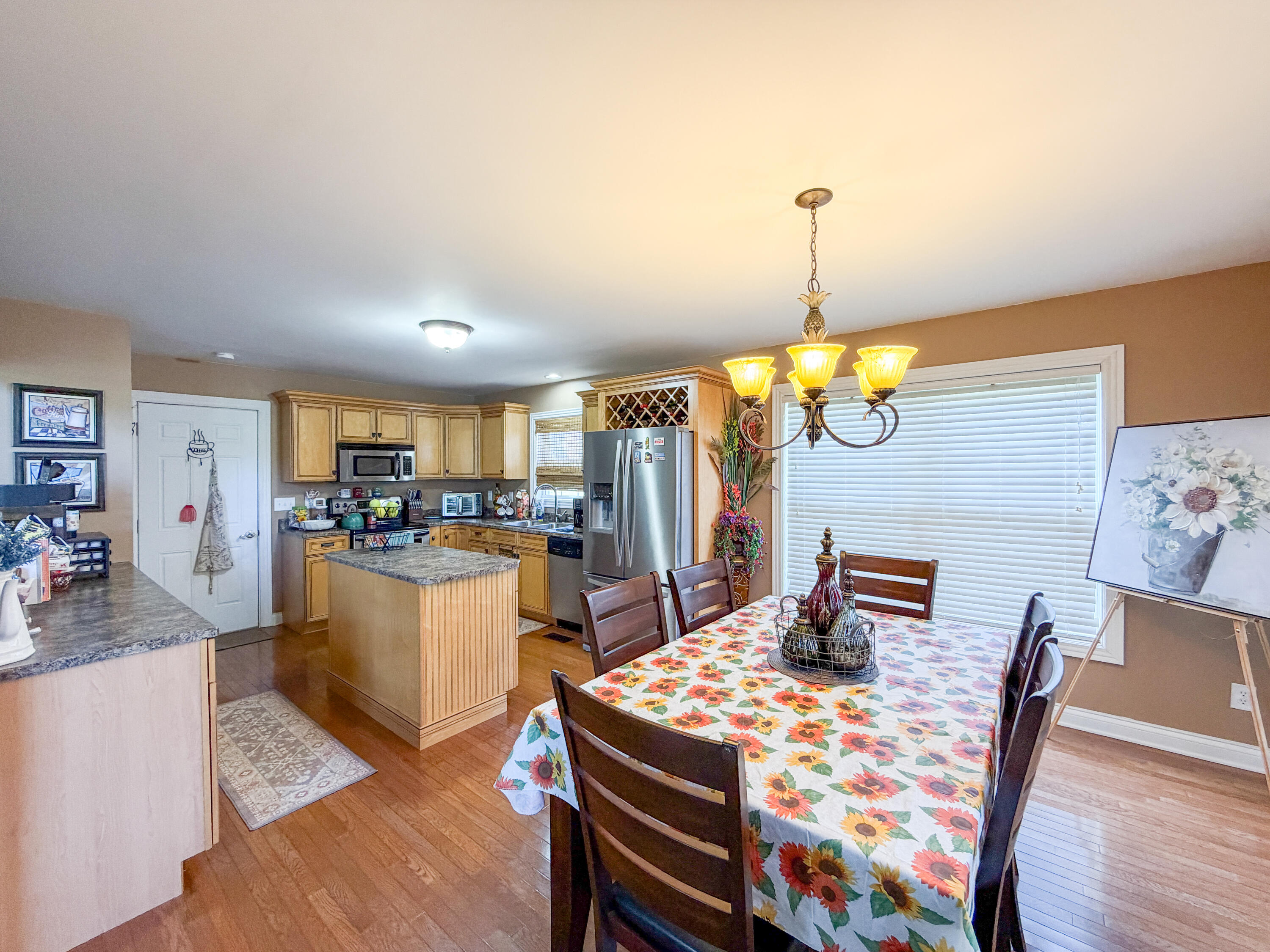 4750 Keavy Road Property Photo 16