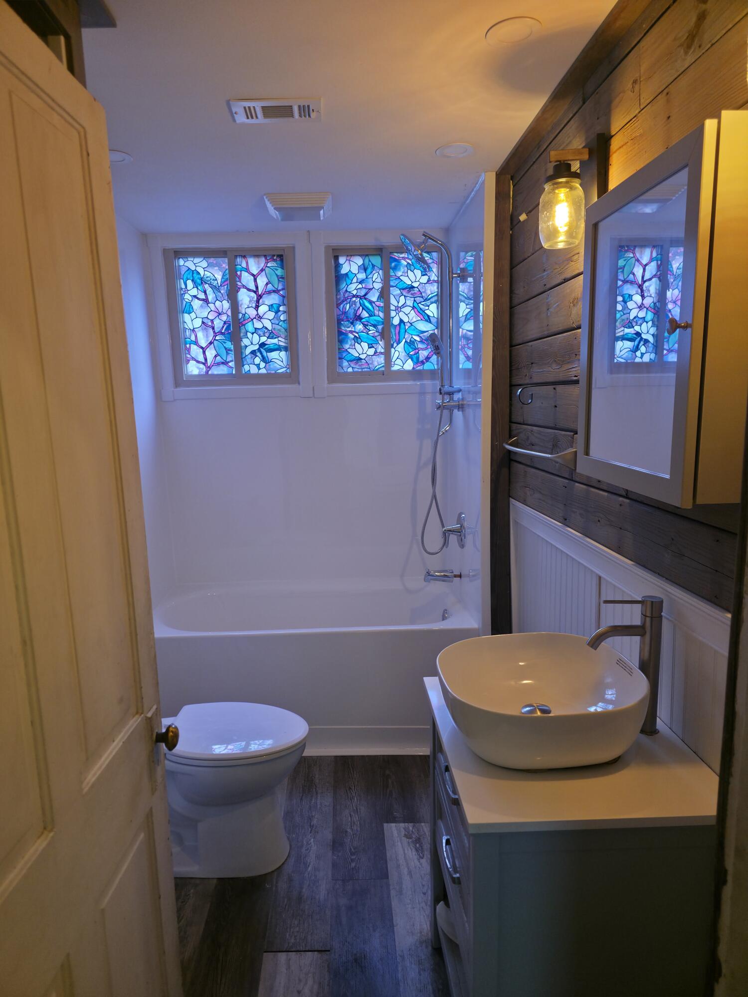 213 Lancaster Avenue Property Photo 15