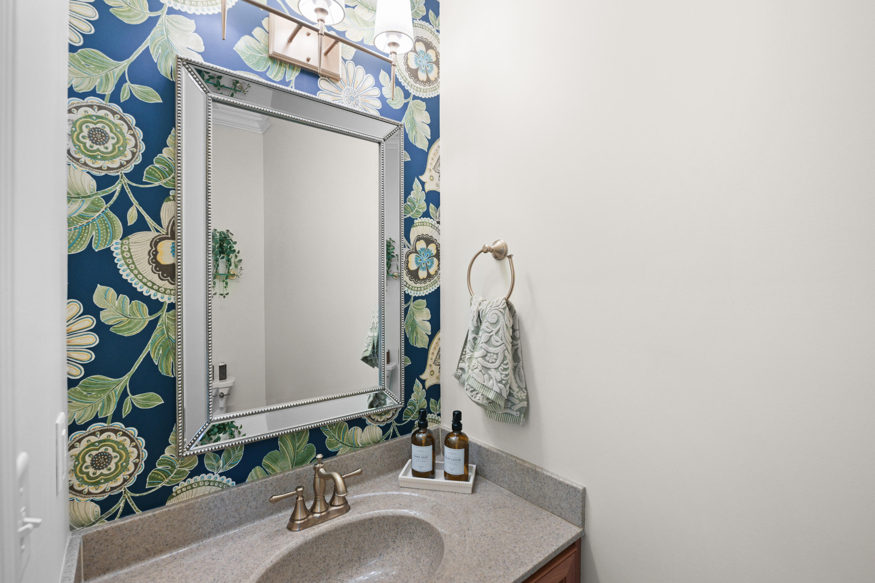 1069 Cedar Ridge Lane Property Photo 13