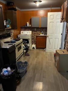 618 Florence Street Property Photo 4