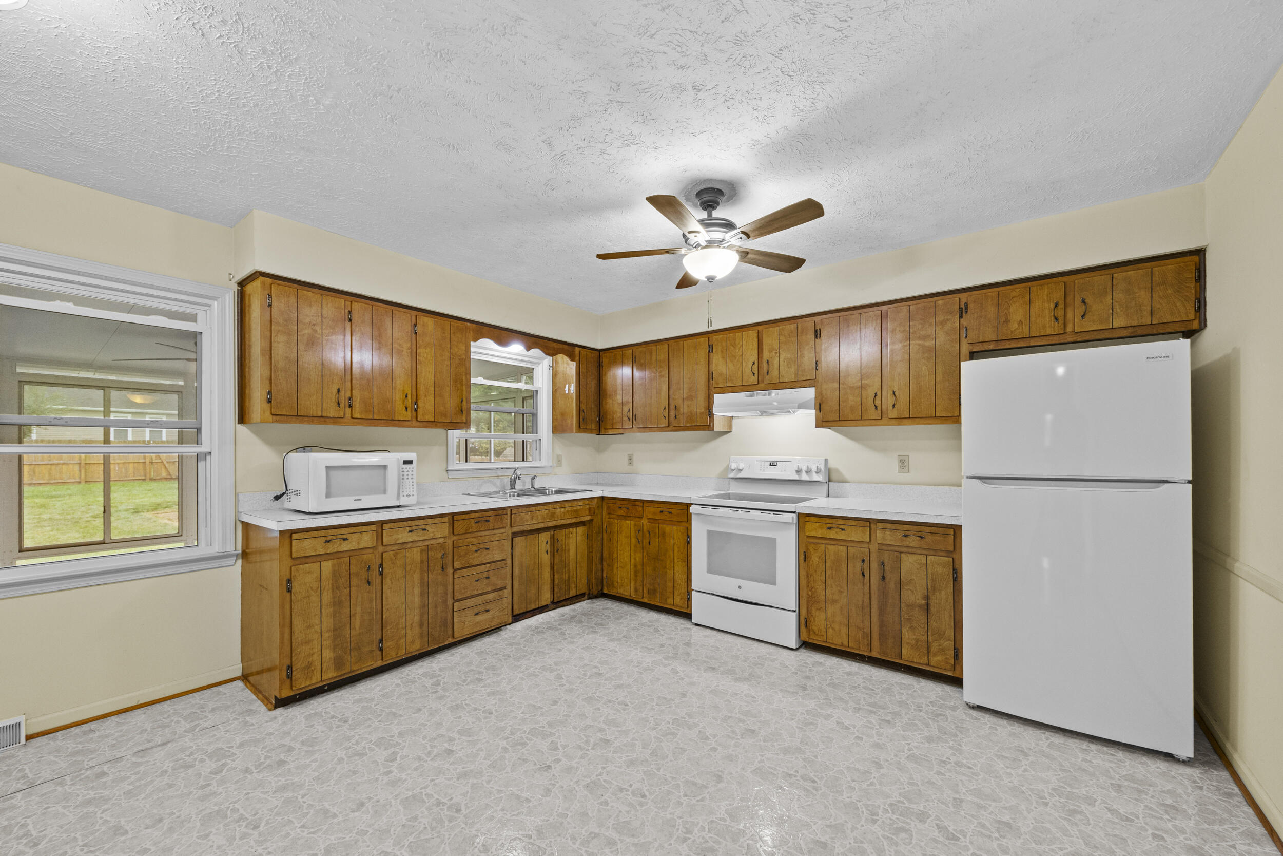 430 Plymouth Drive Property Photo 12