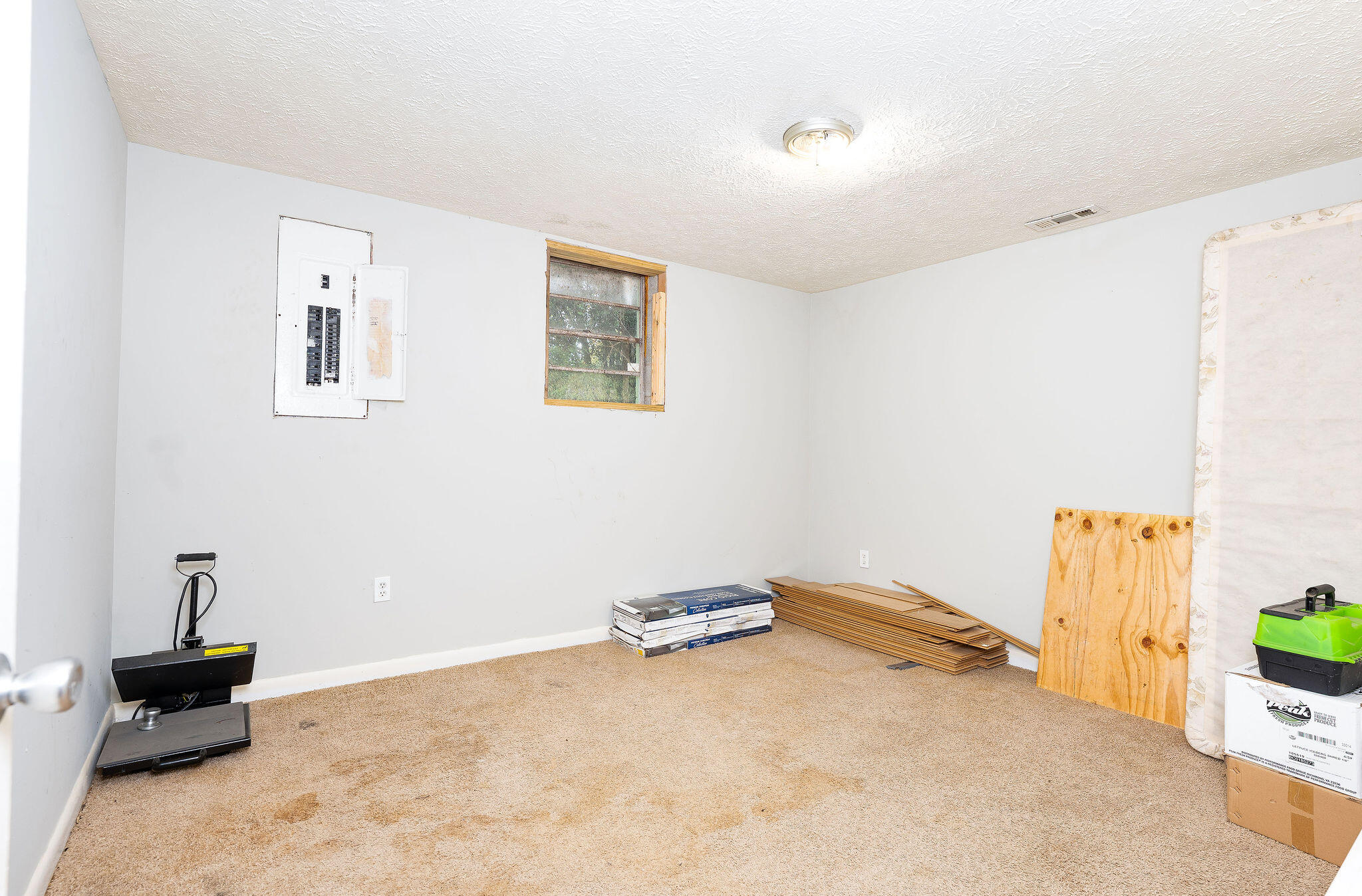 203 Morrow North Road Property Photo 27