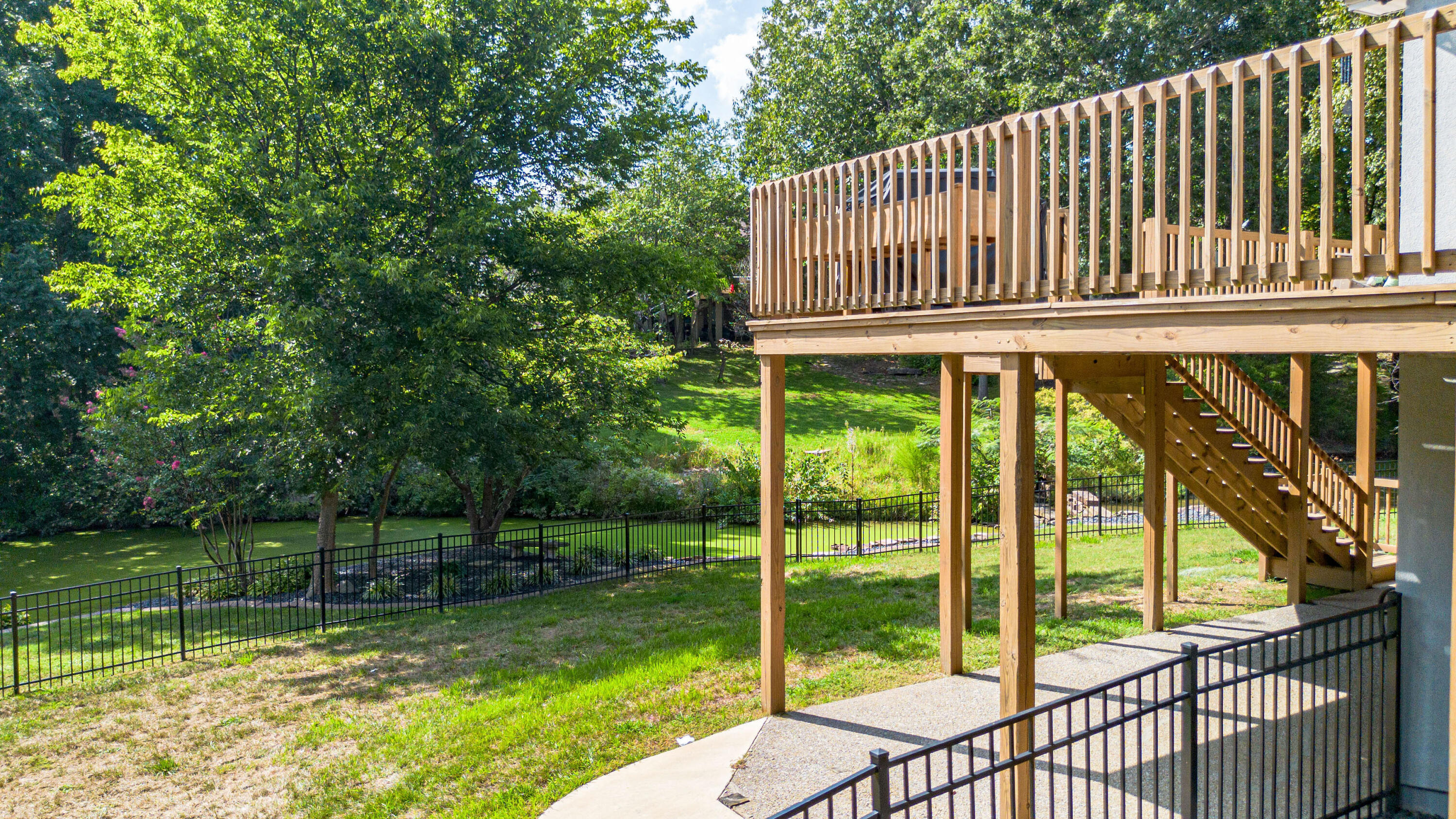 125 Forest View Cove Property Photo 45