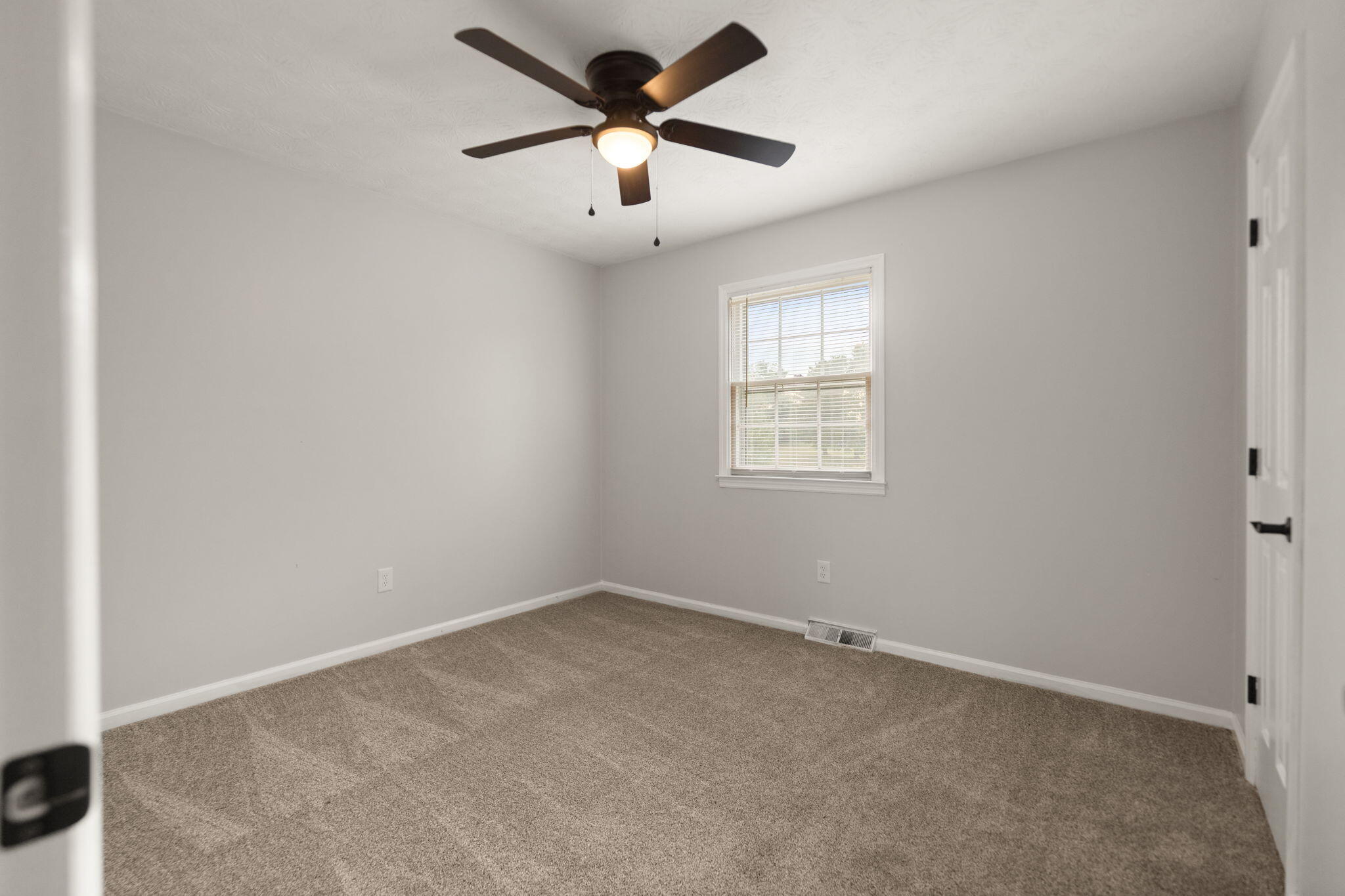3090 Shakertown Road Property Photo 20