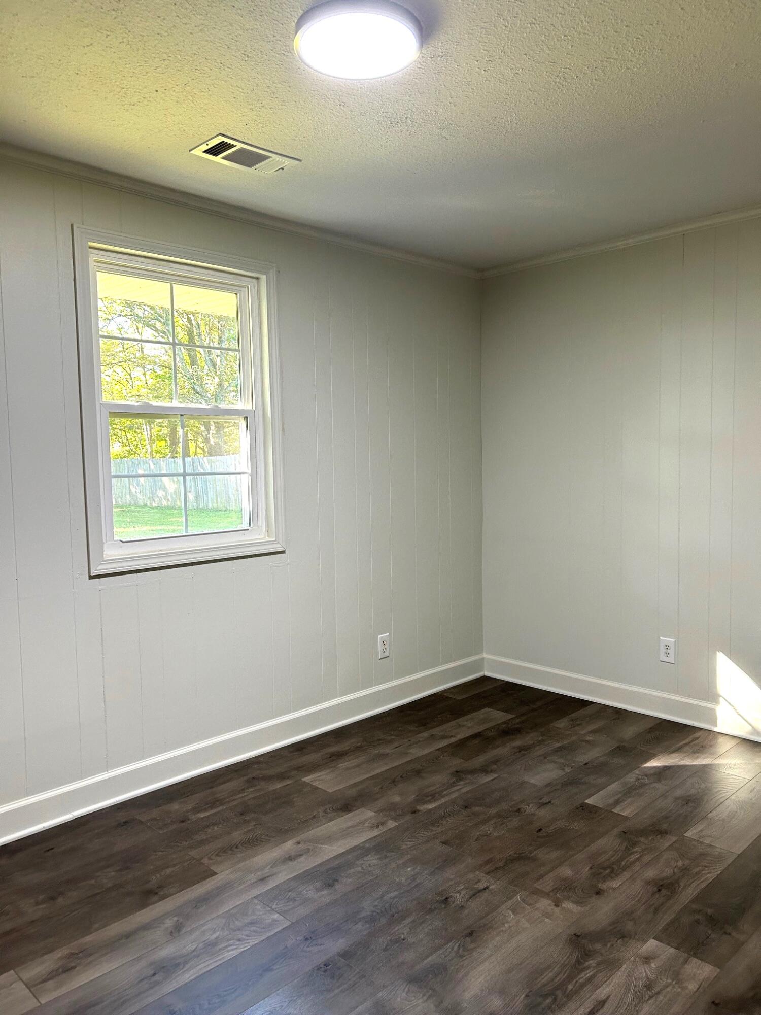 101 Gilbert Street Property Photo 16