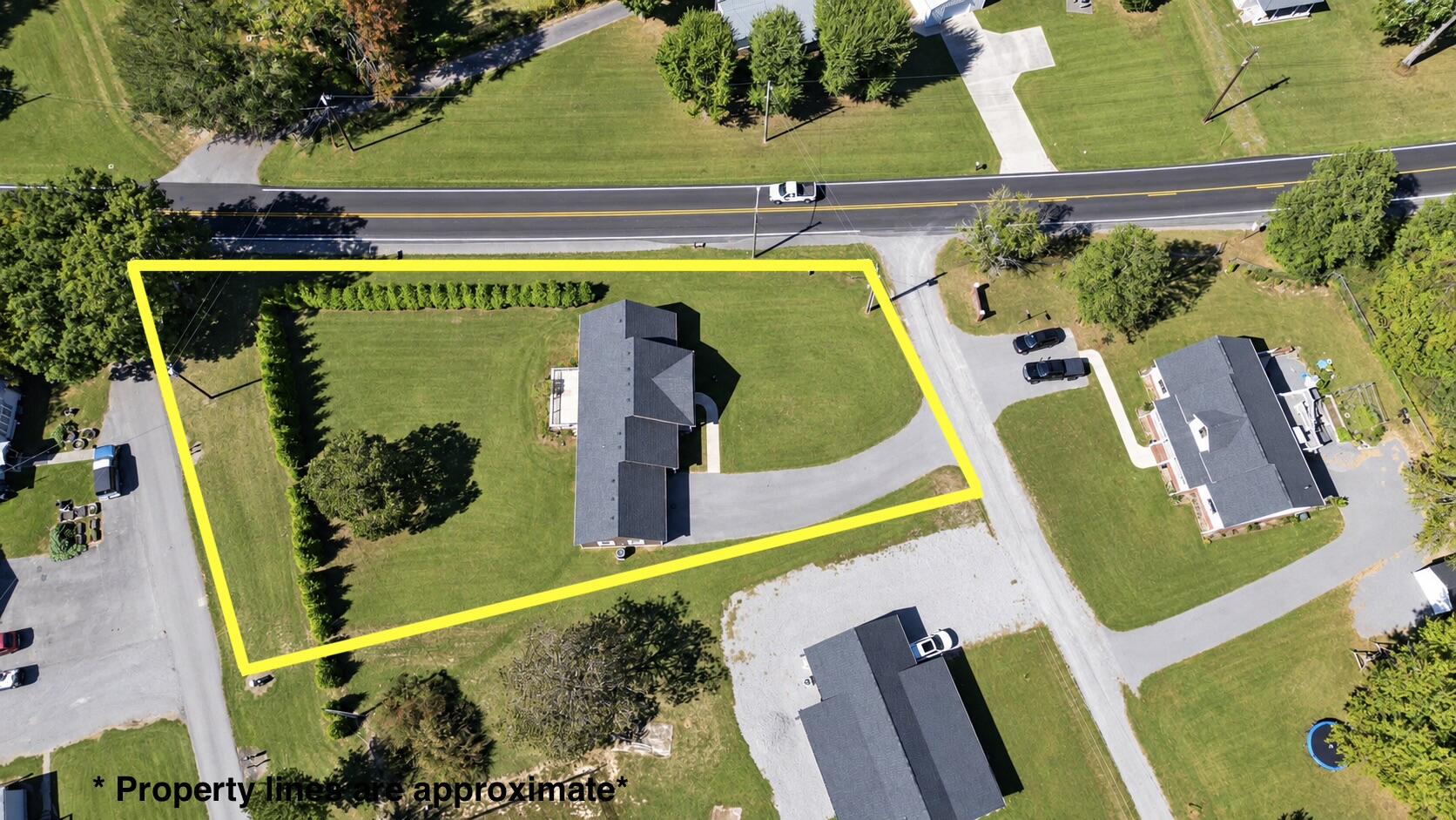 12 Kenzie Lane Property Photo 6
